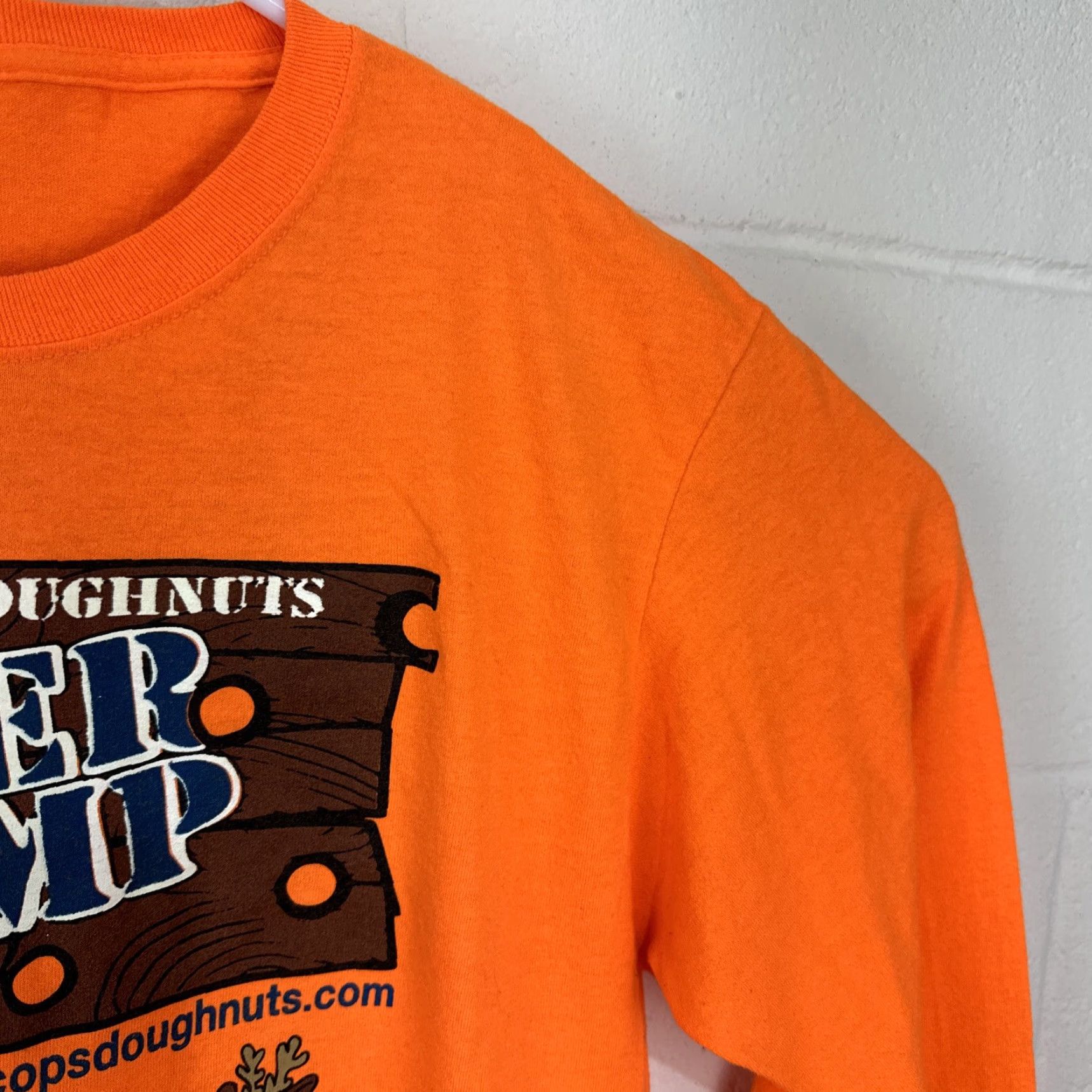 Vintage VINTAGE Cops and Doughnuts Graphic Long Sleeve T-Shirt Men Medium Orange Hunting Decor Y2K Size US M / EU 48-50 / 2 - 5 Thumbnail