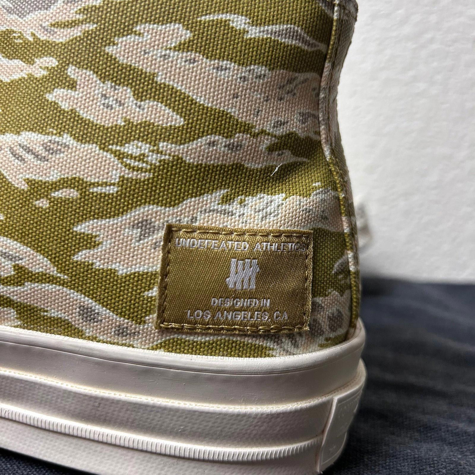 Undefeated Converse Chuck Taylor All Star Mid – Camo Canvas Size US 10.5 / EU 43-44 - 7 Thumbnail
