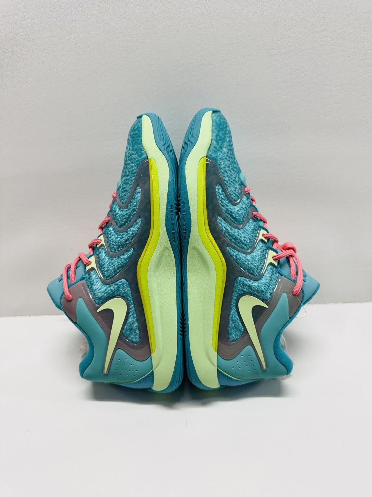 Nike Nike KD 17 “Jonquel Jones” Bahamas Size US 11 / IT 41 - 2 Thumbnail
