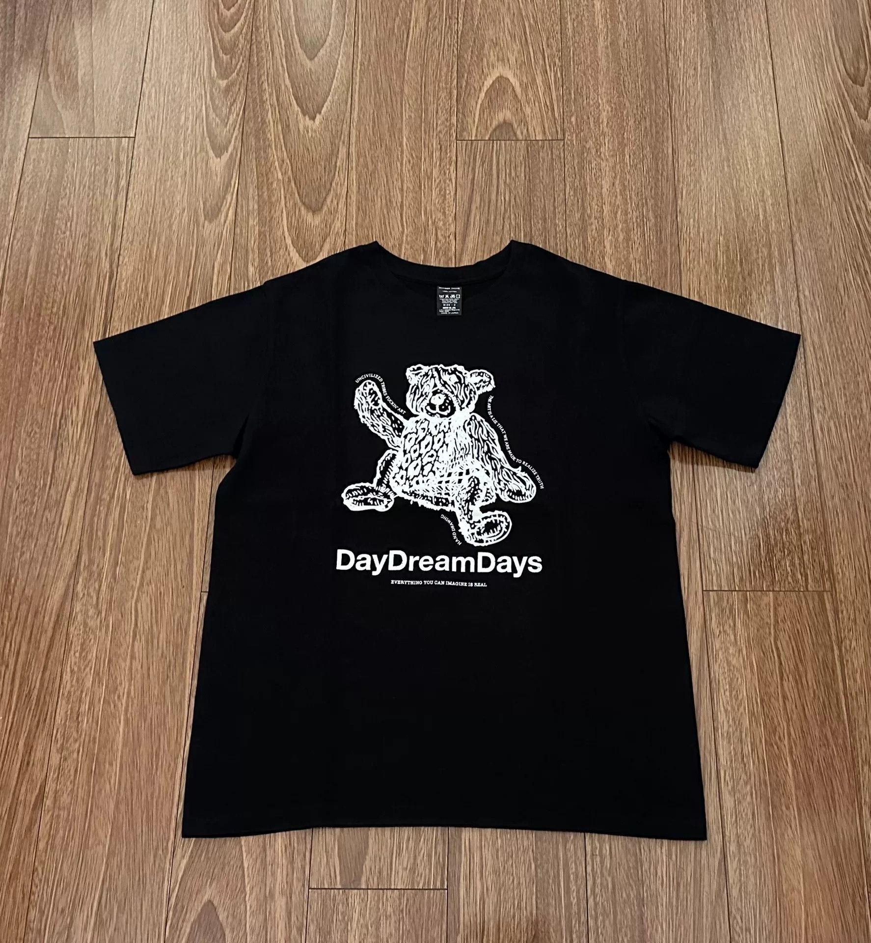 Takahiromiyashita The Soloist. Number Nine Graffiti Teddy Short Sleeve Tee Size US XL / EU 56 / 4 - 1 Thumbnail