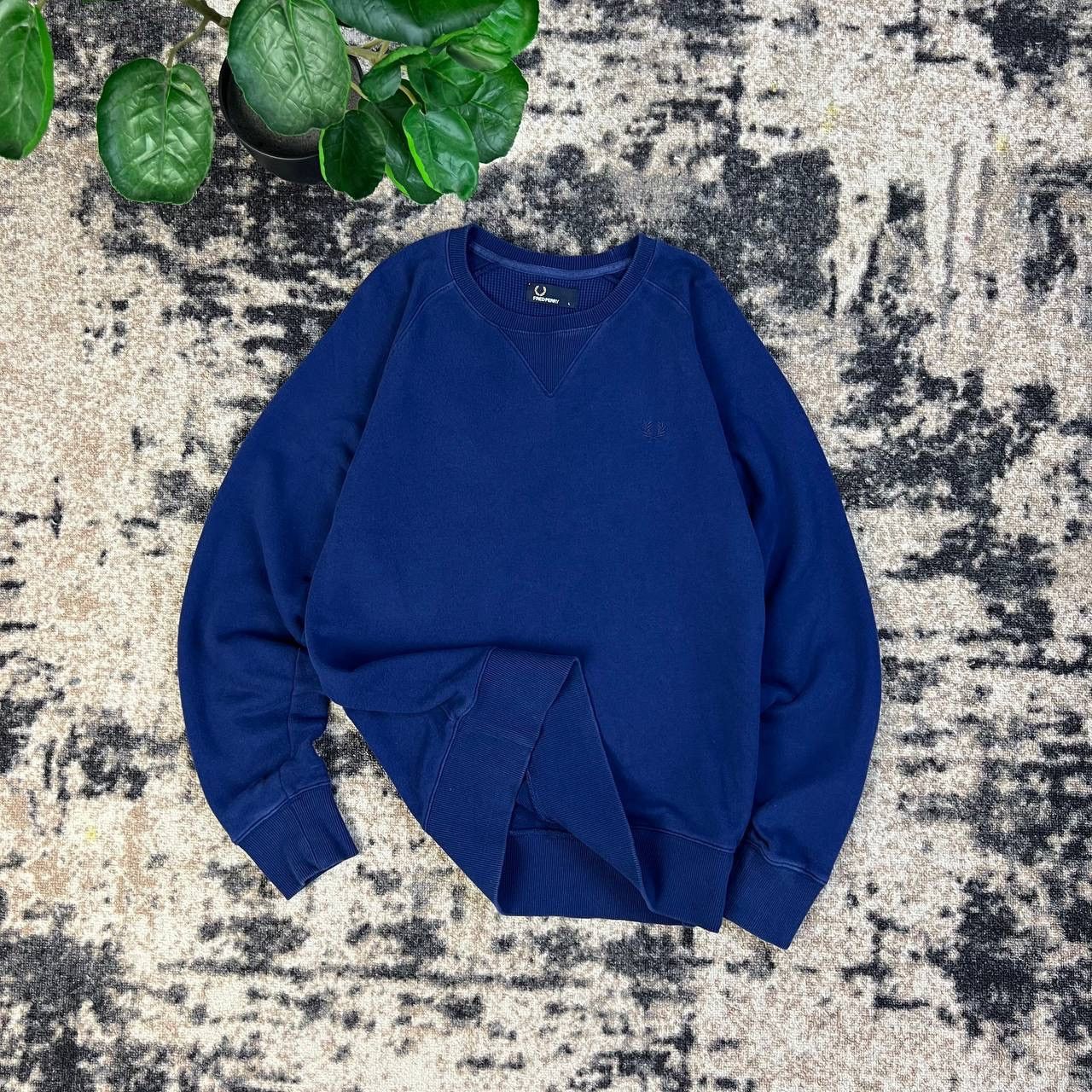 Fred Perry Fred Perry Luxury Mini Logo Sweatshirt Streetwear Style Size US L / EU 52-54 / 3 - 1 Thumbnail