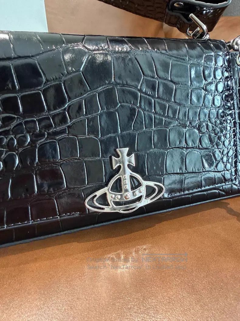 Vivienne Westwood Vivienne Westwood size os HAZEL Medium Single Shoulder Bag Size ONE SIZE - 3 Thumbnail