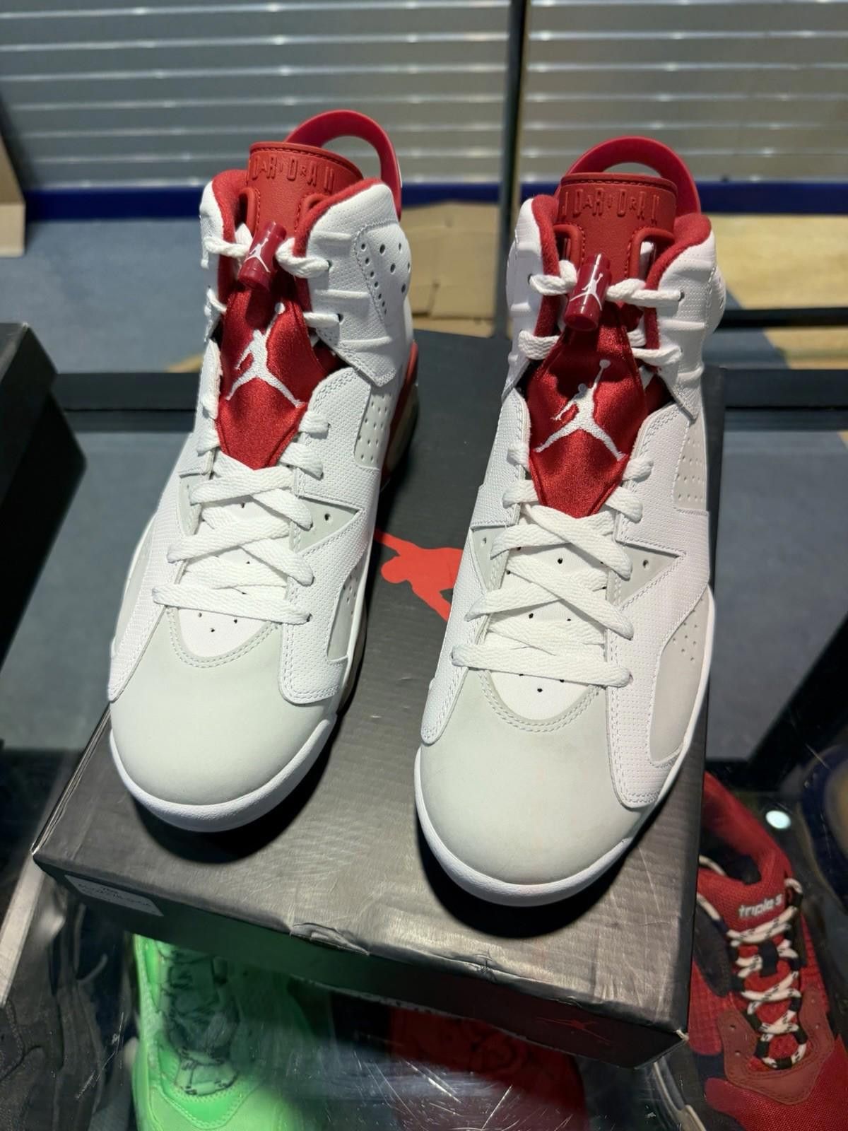 Nike Nike Air Jordan 6 Retro Alternate Hare Shoes Mens Size 10 Size US 10 / EU 43 - 6 Thumbnail