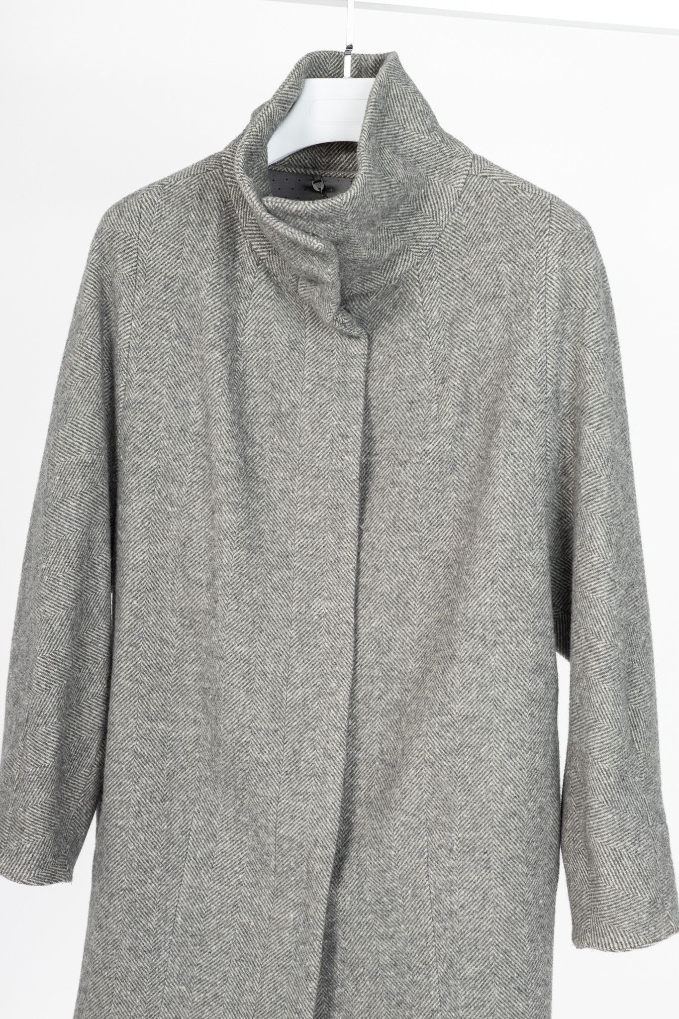 Weekend Max Mara Weekend Max Mara Grey Wool Herringbone Coat Size M / US 6-8 / IT 42-44 - 3 Thumbnail