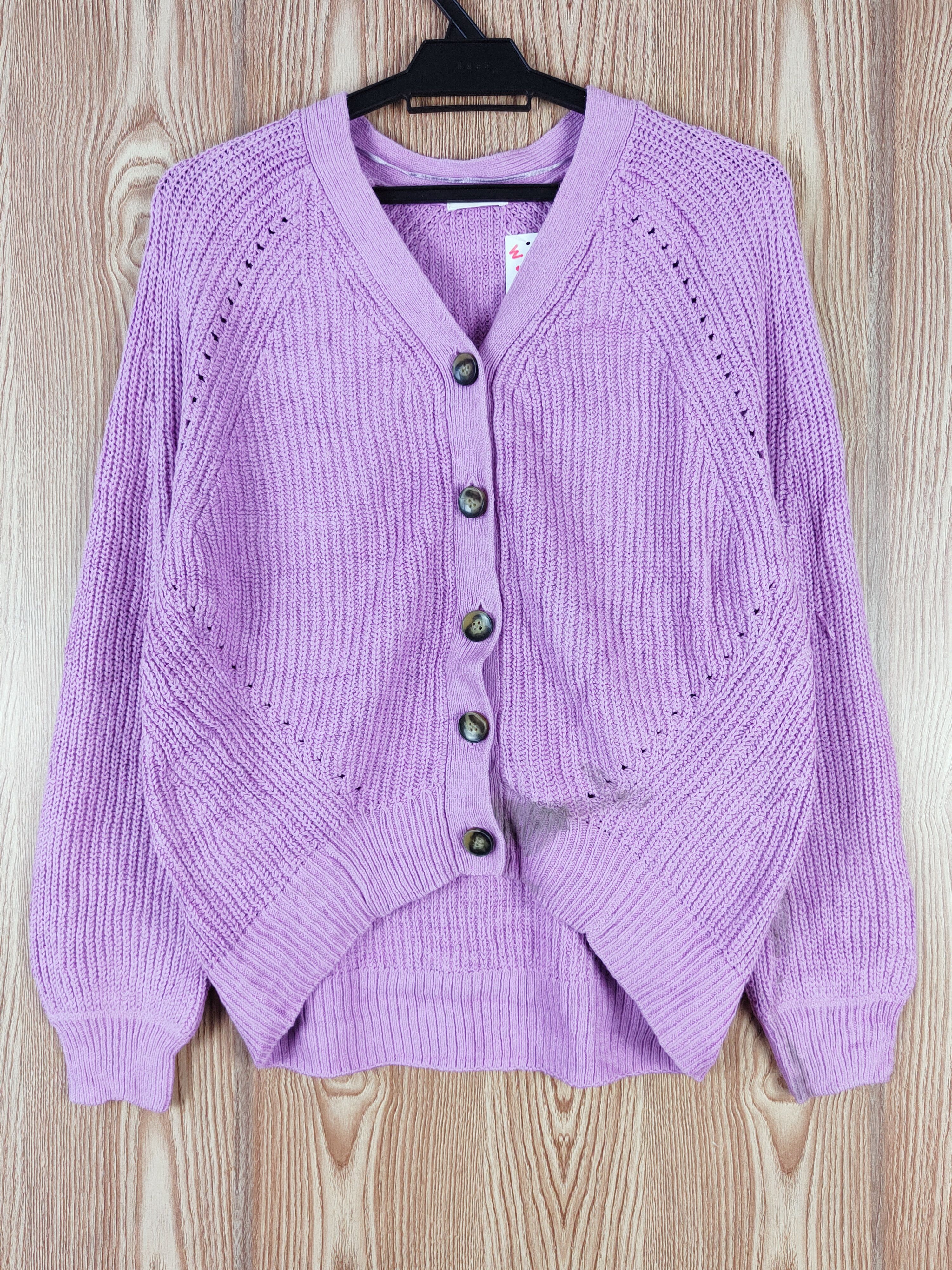 GU Purple Knitwear Cardigan #W551