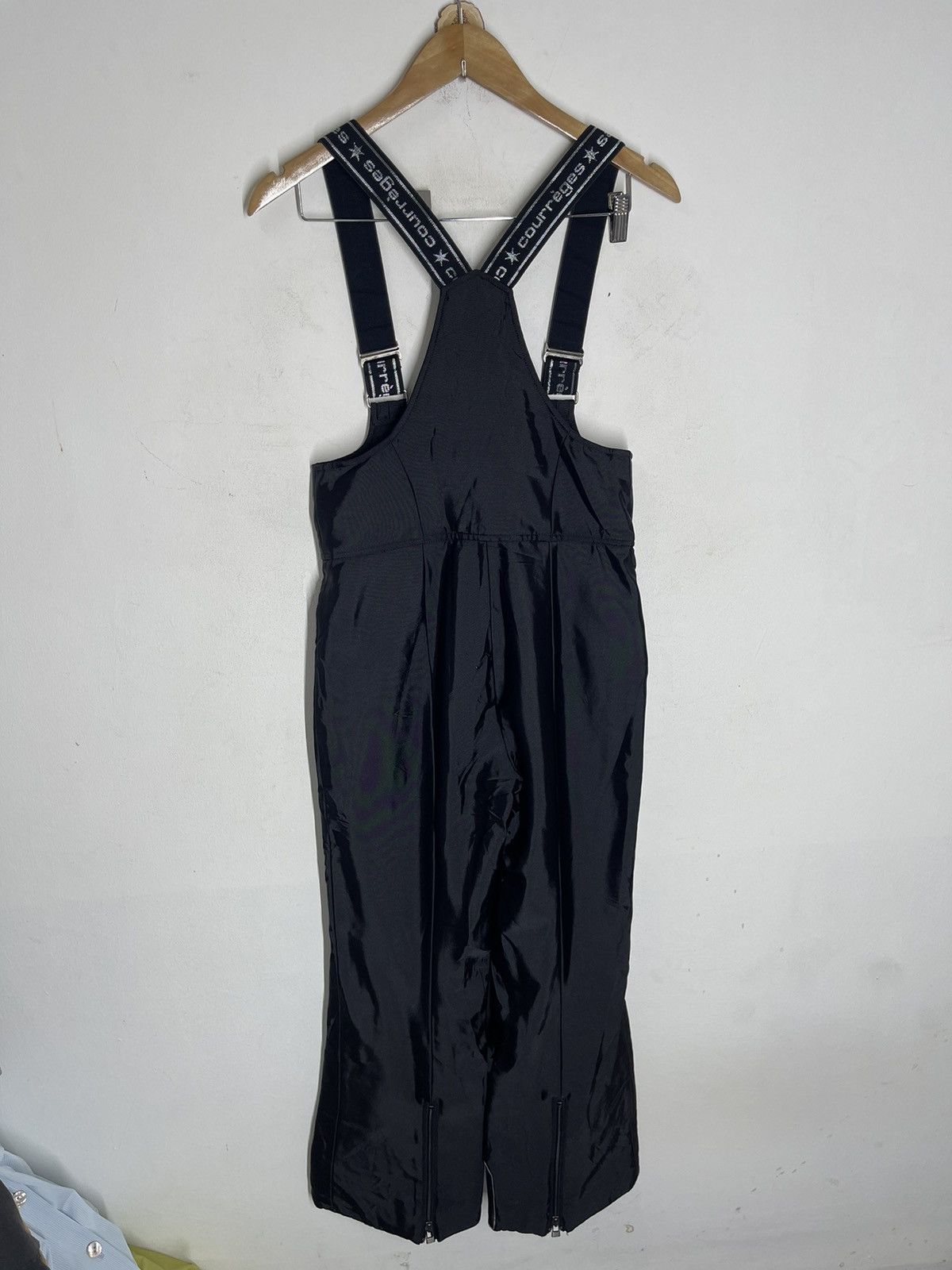 Courreges × Vintage VINTAGE BLACK COURREGES OVERALL SKI STREETWEAR Size US 30 / EU 46 - 2 Thumbnail