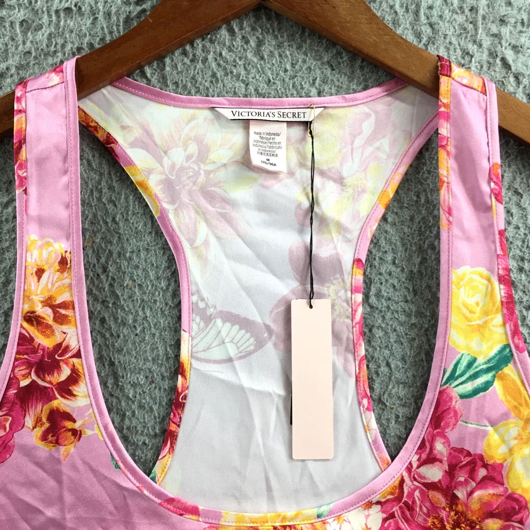 Victoria's Secret Victoria’s Secret Tank Top Women Medium Pink Floral Butterfly Racerback Satin Size M / US 6-8 / IT 42-44 - 3 Thumbnail