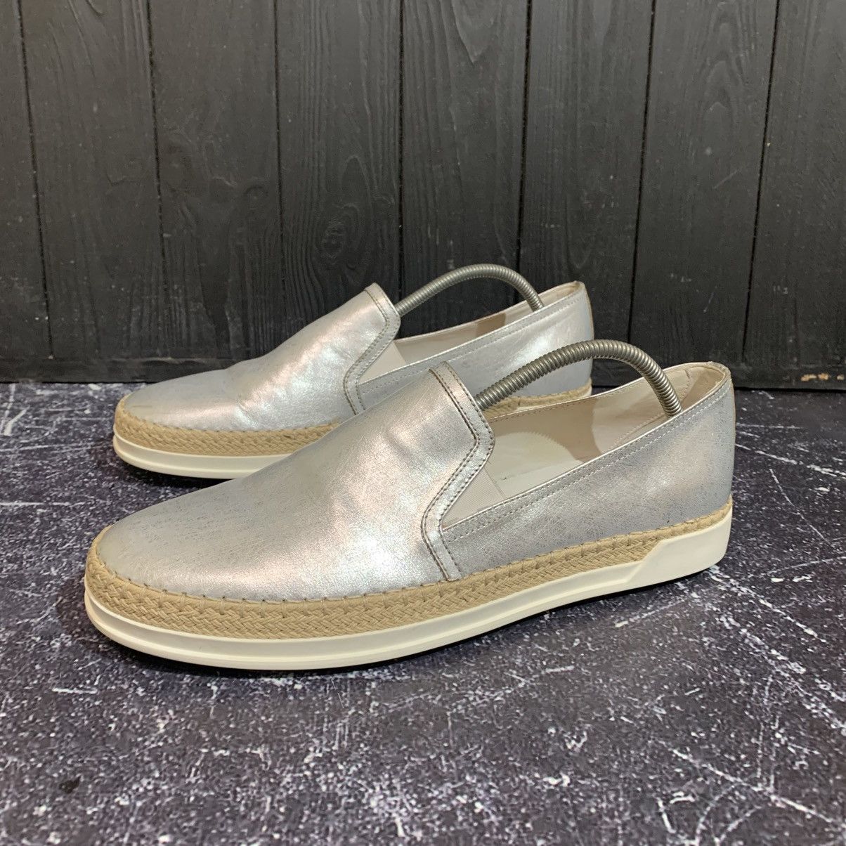 Tod's TOD’S Women’s Metallic Silver leather Loafers Size 41 Size US 11 / IT 41 - 3 Thumbnail