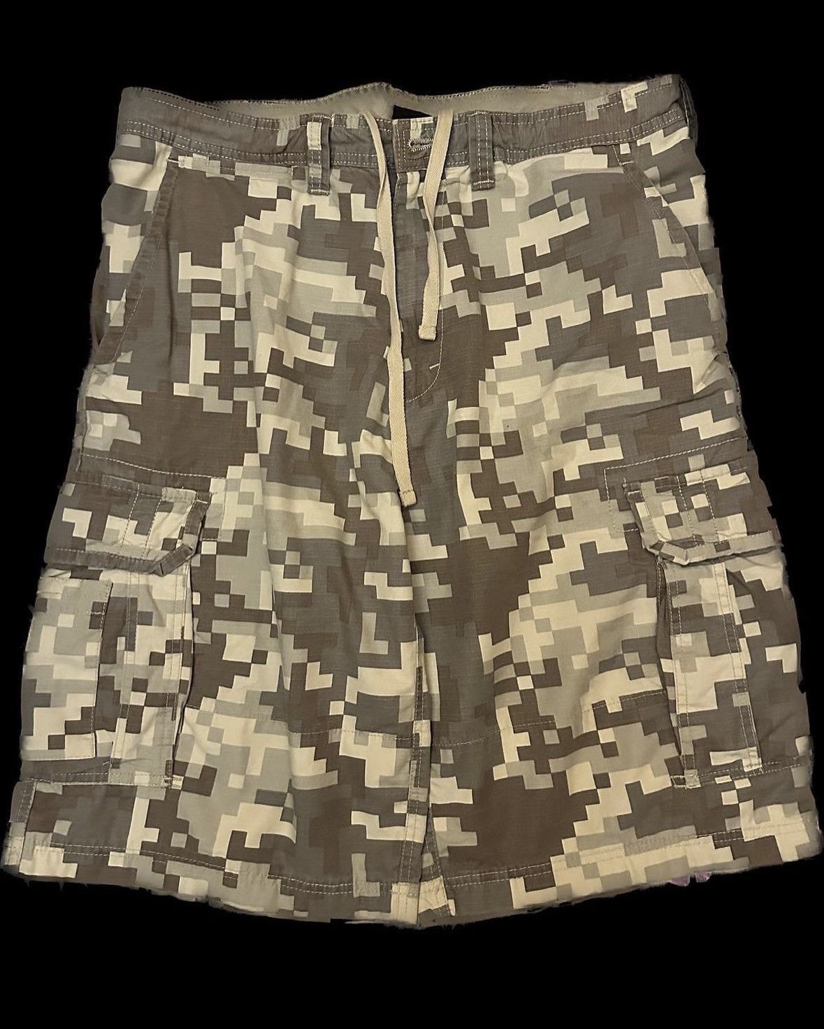 Mossy Oaks × Realtree × Vintage Baggy Camo Shorts Size US 36 / EU 52 - 1 Thumbnail