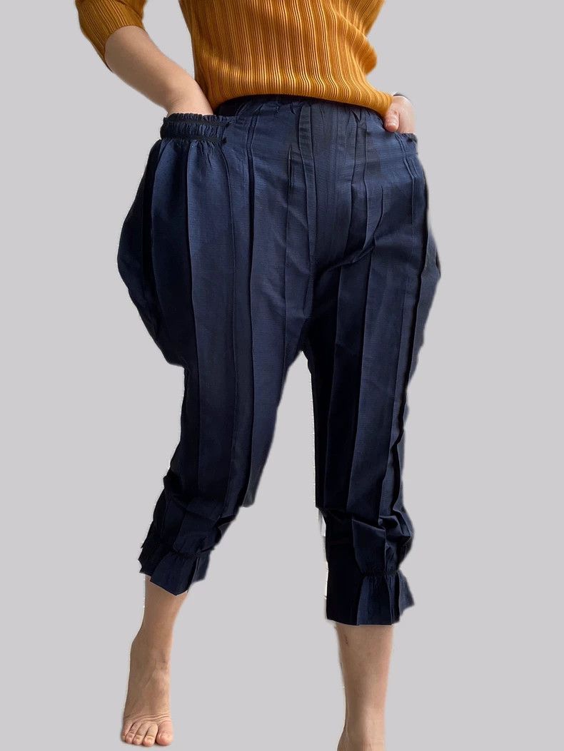 Issey Miyake Issey Miyake size:2 Blue mainline irregular-shaped pleated Size 23" - 3 Thumbnail