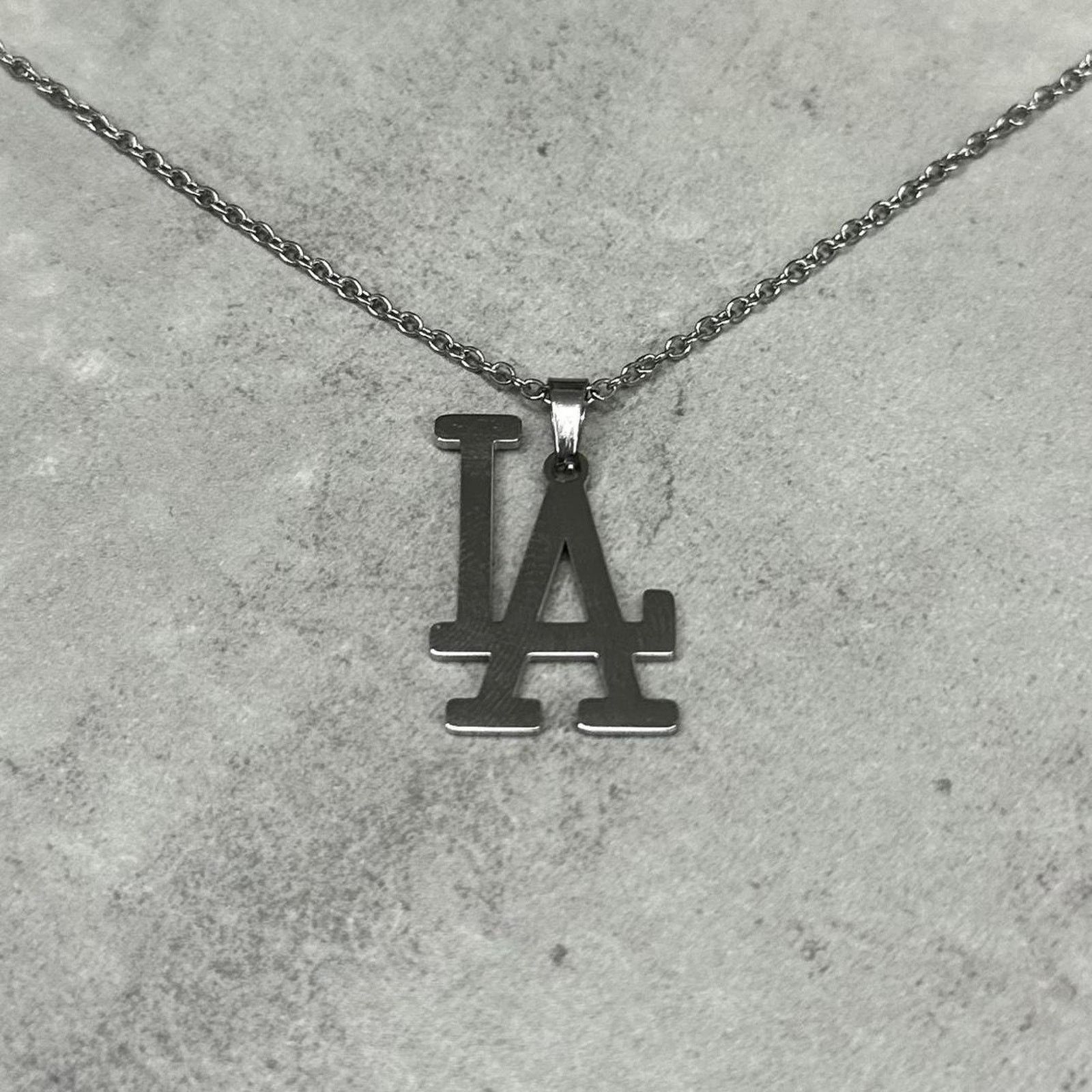 Other Y2k silver la dodgers mlb Size ONE SIZE - 1 Thumbnail
