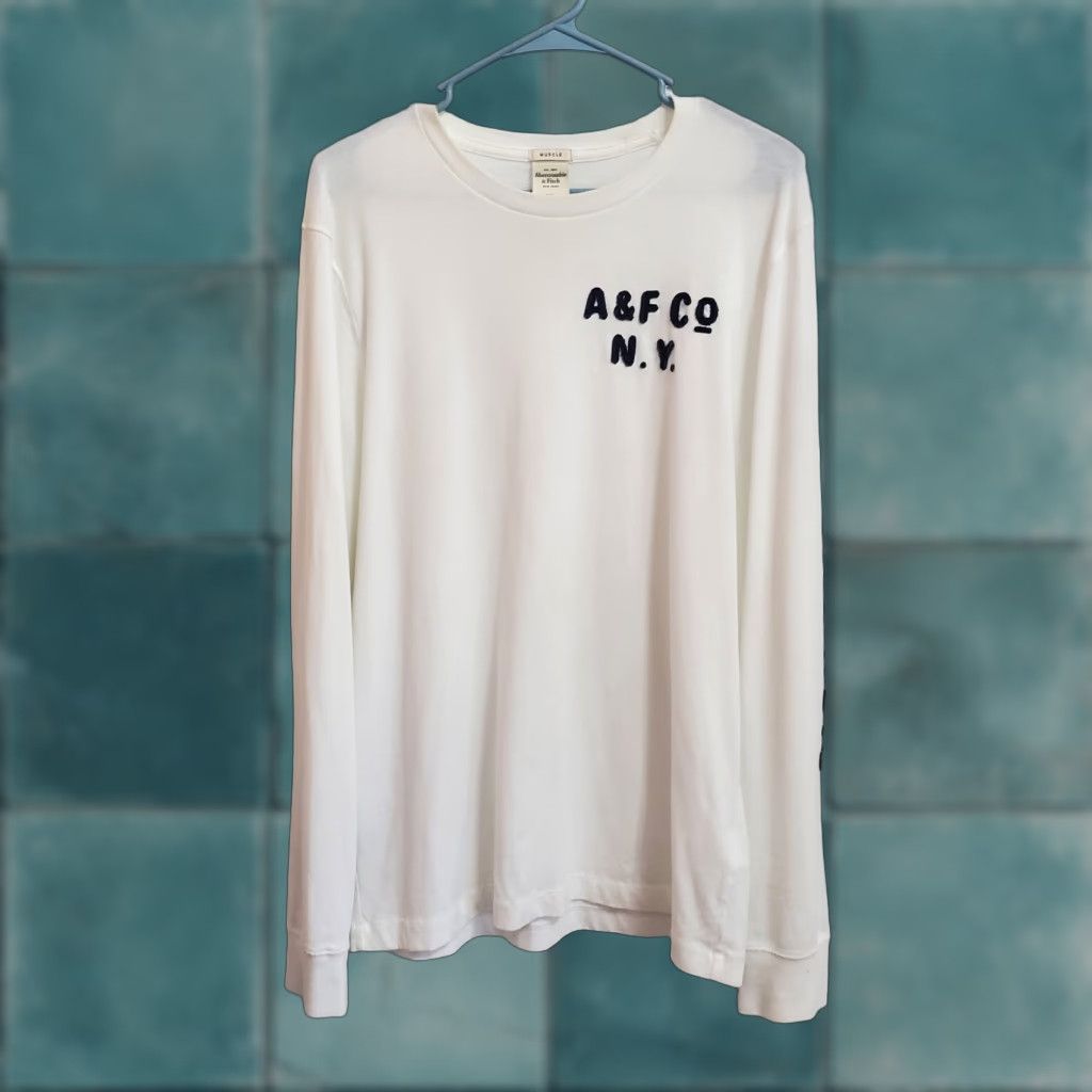 Abercrombie & Fitch Abercrombie & Fitch Muscle T Shirt Men XL White Long Sleeve Spellout 90s Y2K Size US XL / EU 56 / 4 - 1 Thumbnail