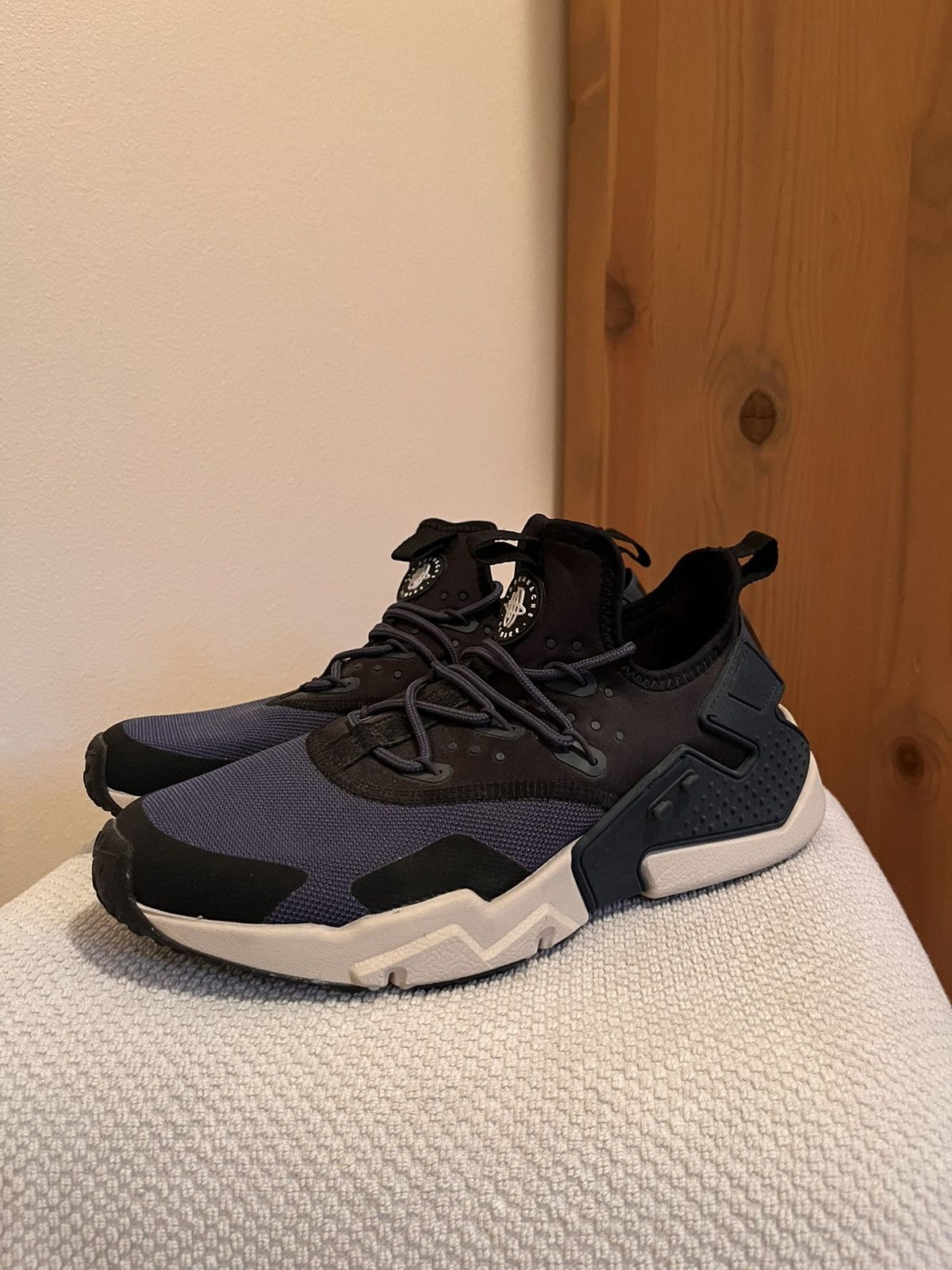 Nike nike air huarache AH7334-401 Size US 8.5 / EU 41-42 - 1 Thumbnail