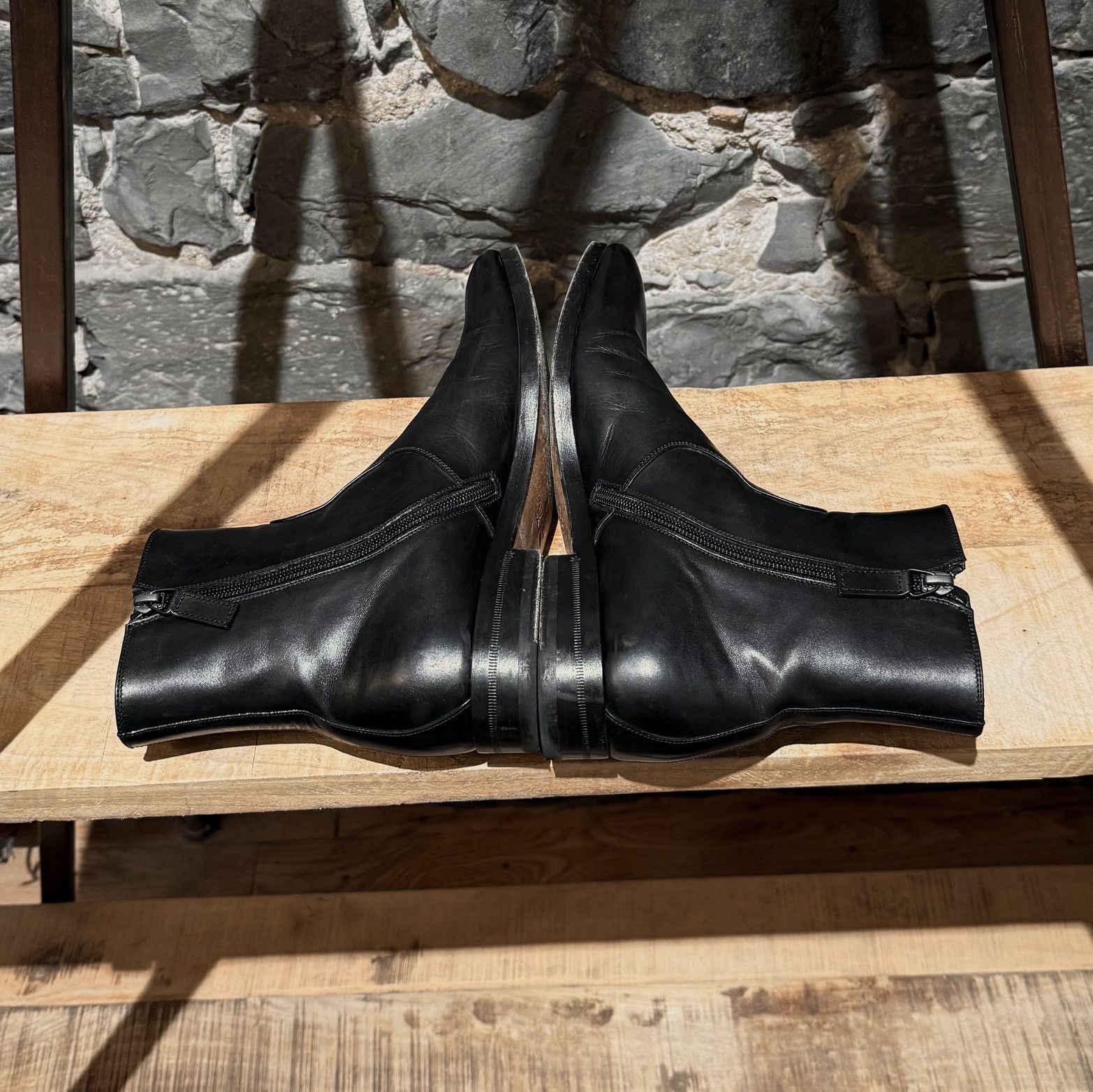 Gucci Gucci Black Leather Side Zip Chelsea Boots - 6.5 UK Size US 7.5 / EU 40-41 - 9 Thumbnail