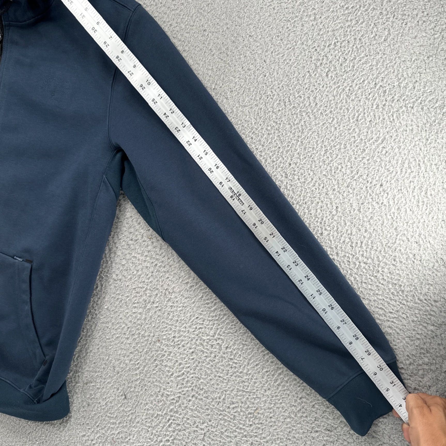 Nike Nike Tech Fleece Zip Hoodie Mens Storm Fit Water Resistant Blue L Sweatshirt Hoodie Full Zip Logo Storm Nike Sportswear Shirt Jacket Size US L / EU 52-54 / 3 - 6 Thumbnail