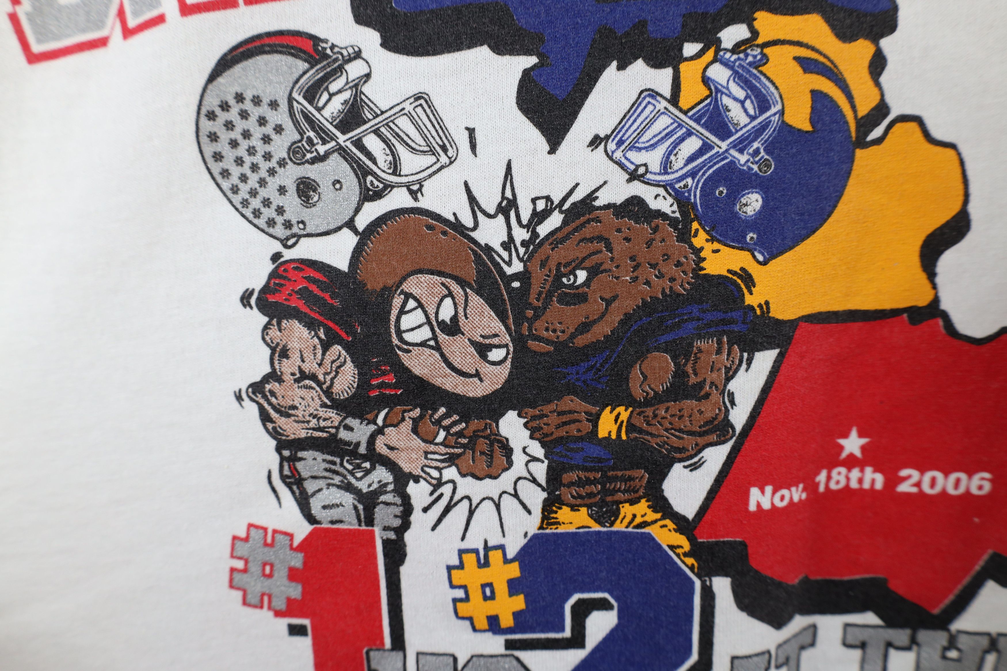 Vintage Vintage University University of Michigan Football T-Shirt Size US XXL / EU 58 / 5 - 6 Thumbnail