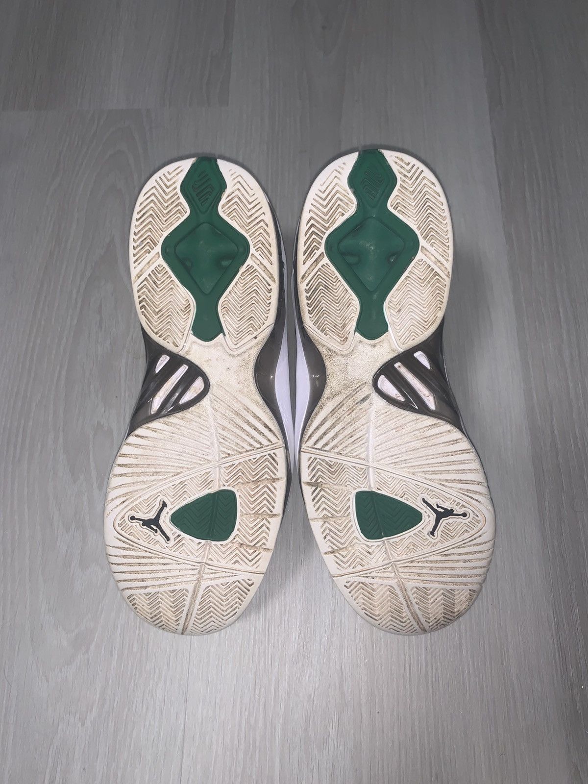 Jordan Brand × Nike Nike Air Jordan MELO M8 Advance Metallic GreenRed 542240-084 Size US 8 / EU 41 - 10 Thumbnail