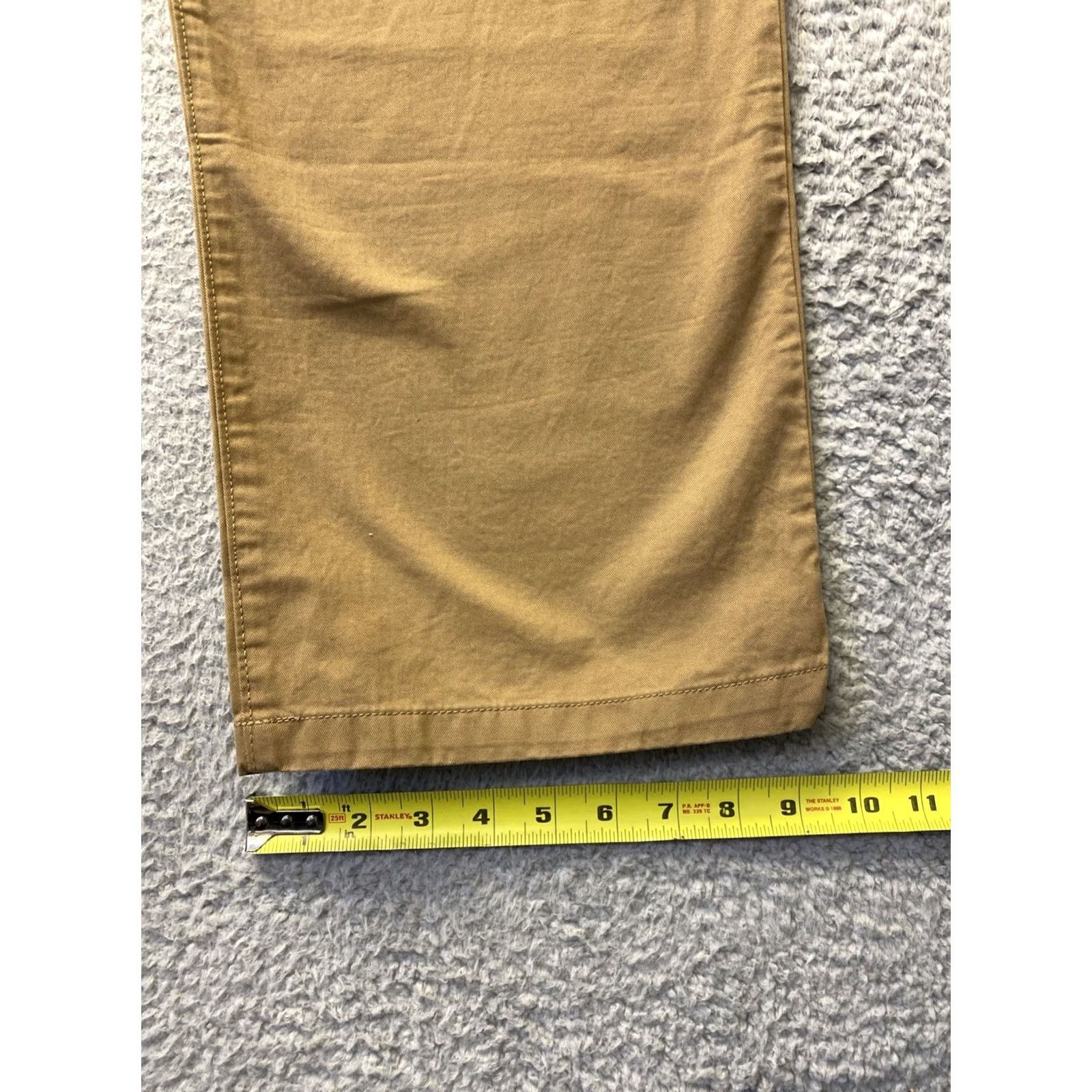 Gap GAP Men's Chino Pants 42x34 Light Brown Classic Fit Straight Leg Mens Regular 34 Inseam Cotton Slit? (Note: "Slash Pocket" not "Slit") Size US 42 / EU 58 - 5 Thumbnail