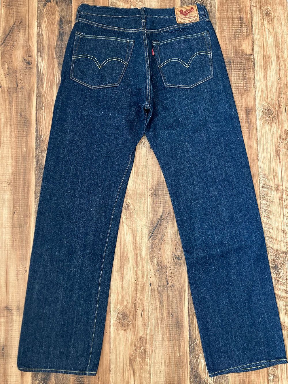 Japanese Brand BARNS OUTFITTERS BR8-7011 W33xL33 Selvedge Denim 90s Vintage Size US 33 - 1 Thumbnail