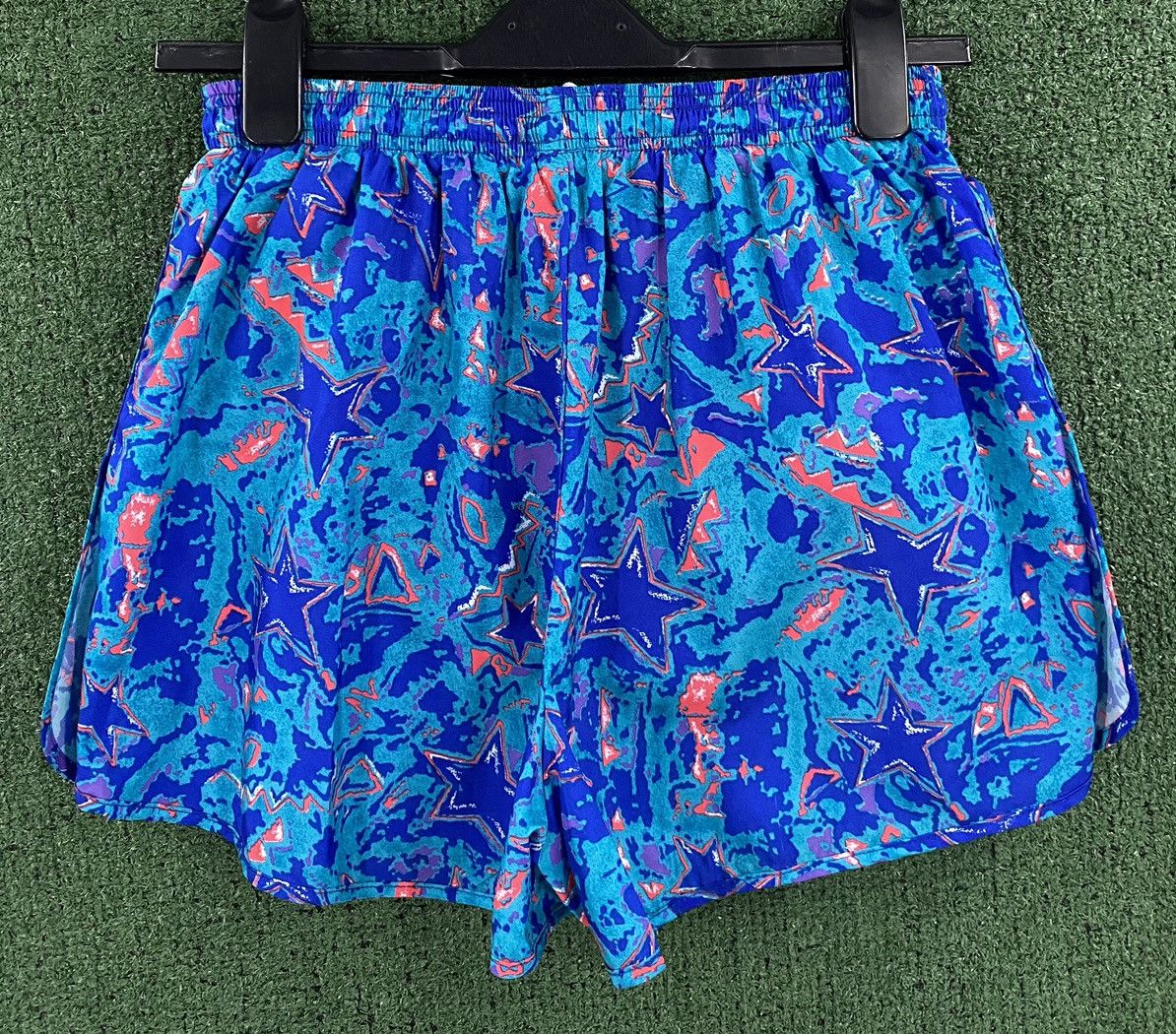 Reebok VTG 80’s Reebok Star Abstract Colorful Lined Sprinter Shorts Size US 30 / EU 46 - 5 Thumbnail