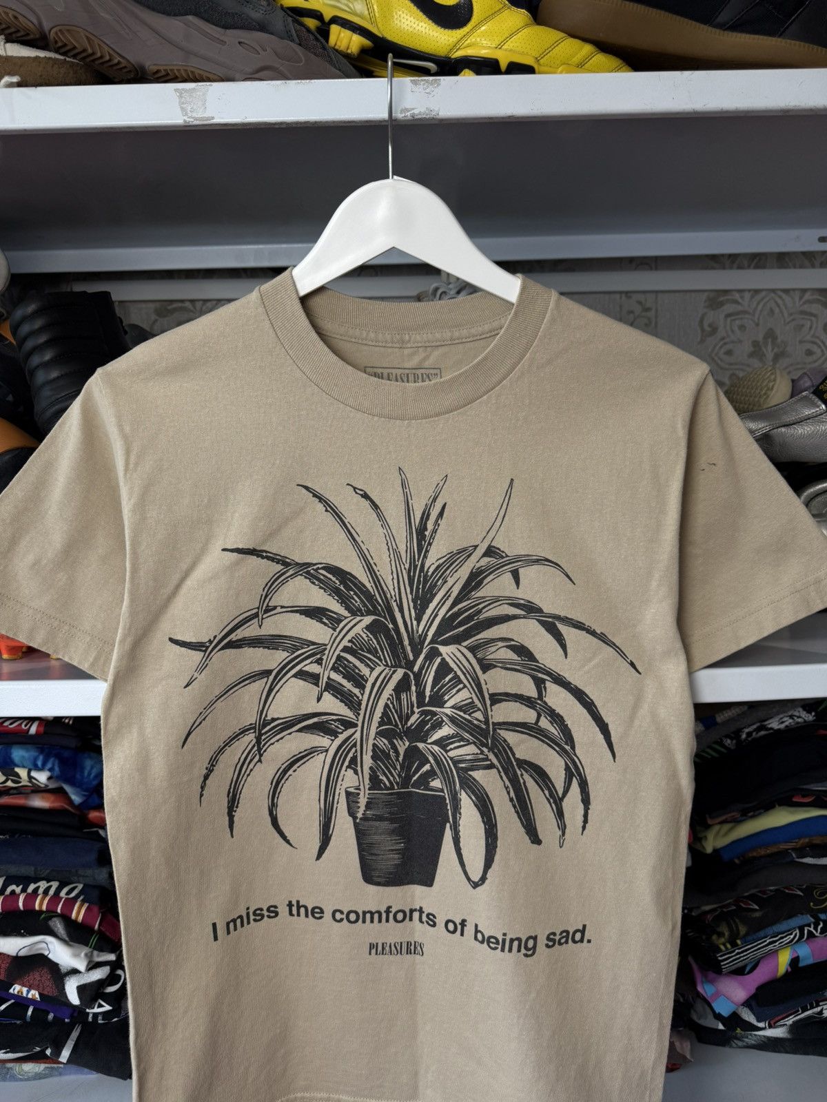 Pleasures Pleasures 'I miss the comforts of being sad' T-shirt Size US S / EU 44-46 / 1 - 2 Thumbnail