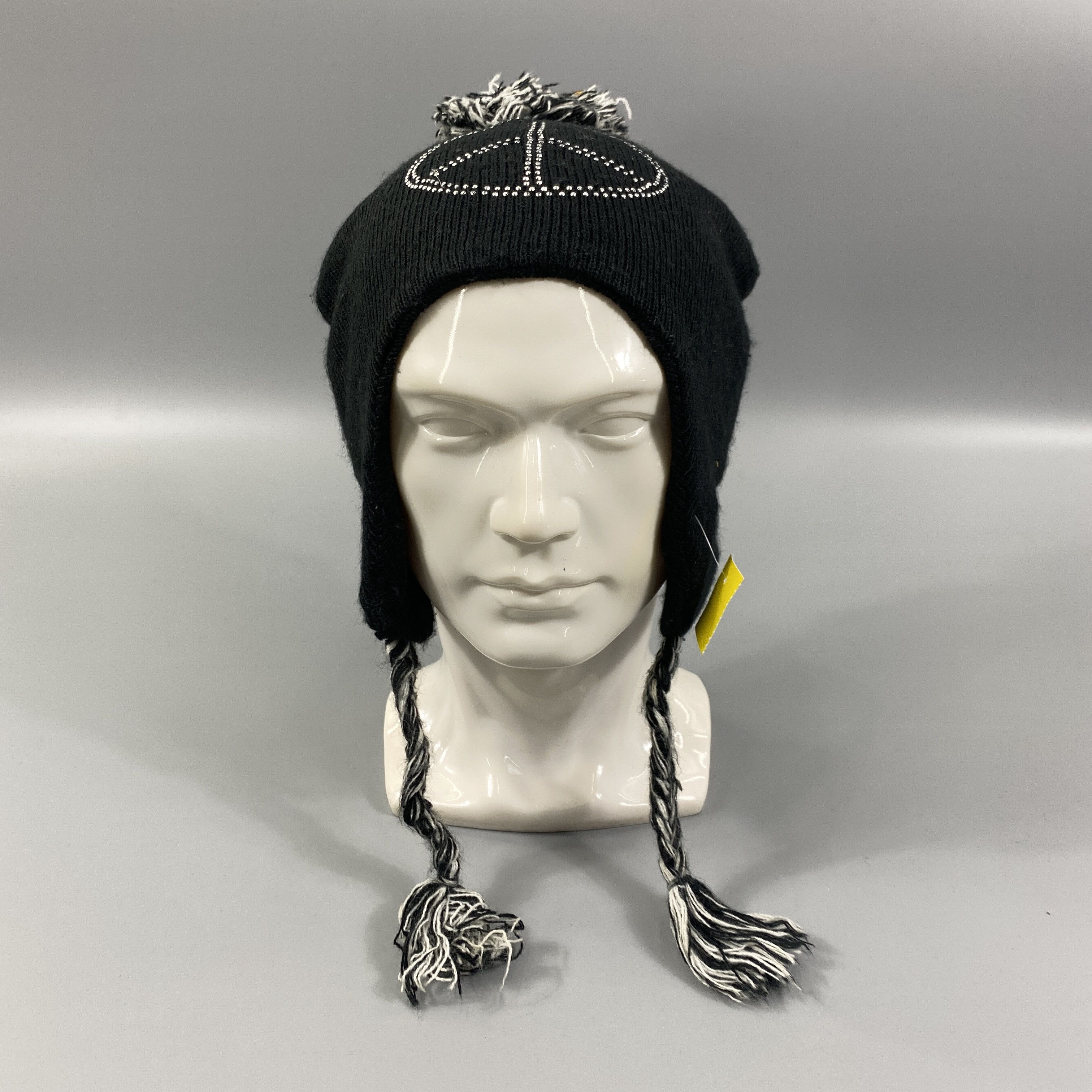 Japanese Brand Peace Ear Flap Snow Cap -BN1097 Size ONE SIZE - 1 Thumbnail