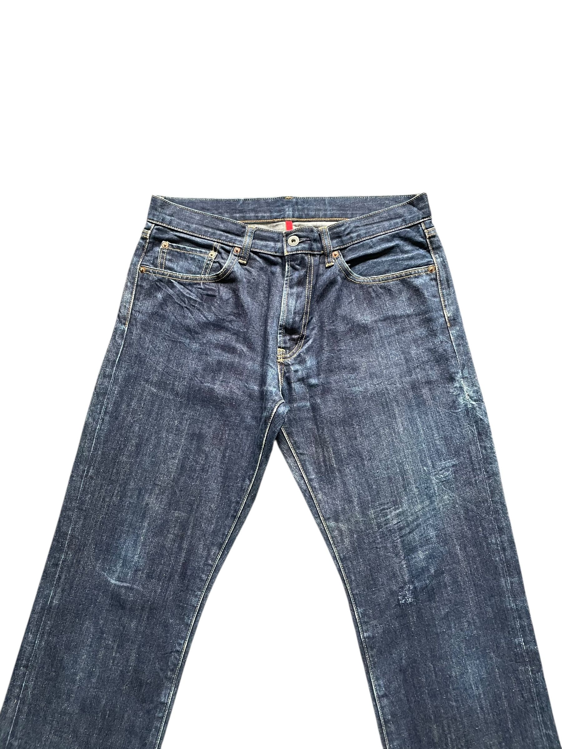 Uniqlo Uniqlo Indigo Denim Size US 34 / EU 50 - 2 Thumbnail
