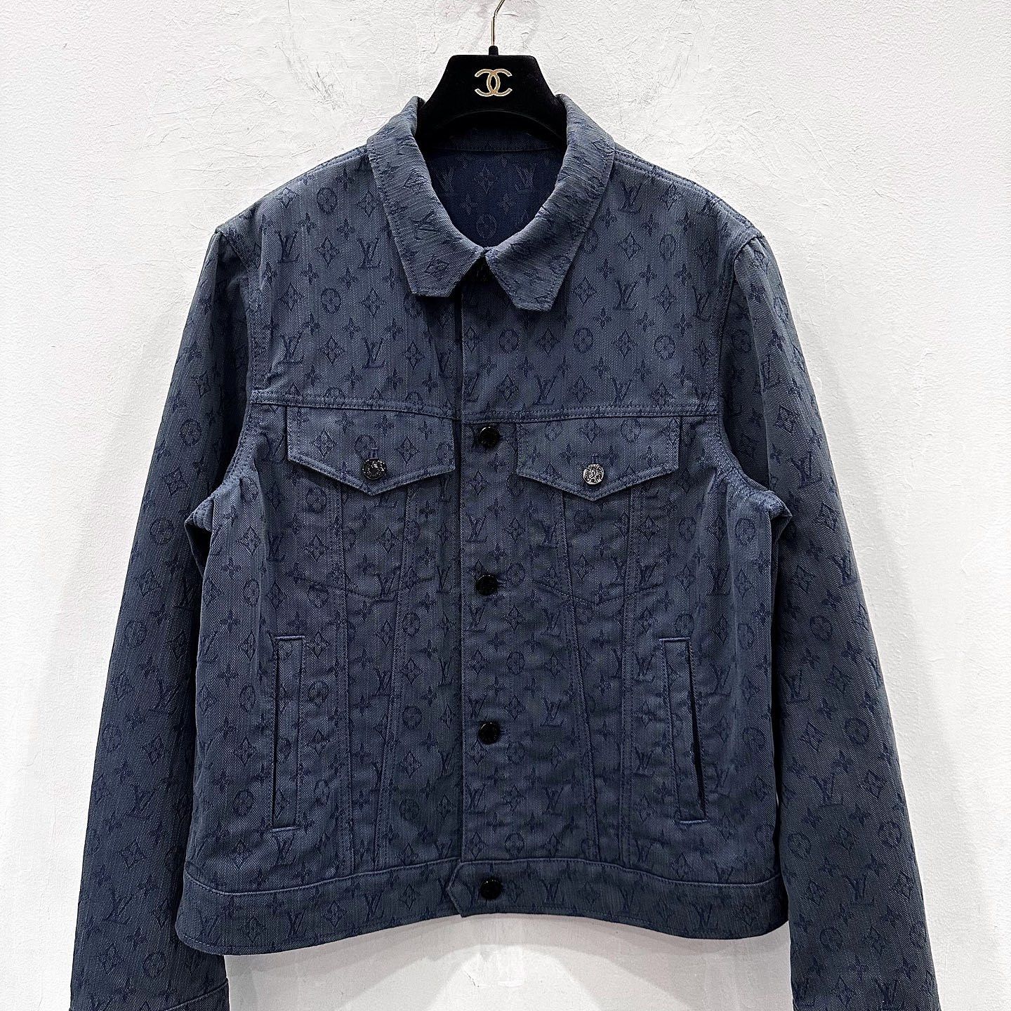 Louis Vuitton Louis Vuitton Monogram Denim Jacket Size 50 Size US M / EU 48-50 / 2 - 1 Thumbnail