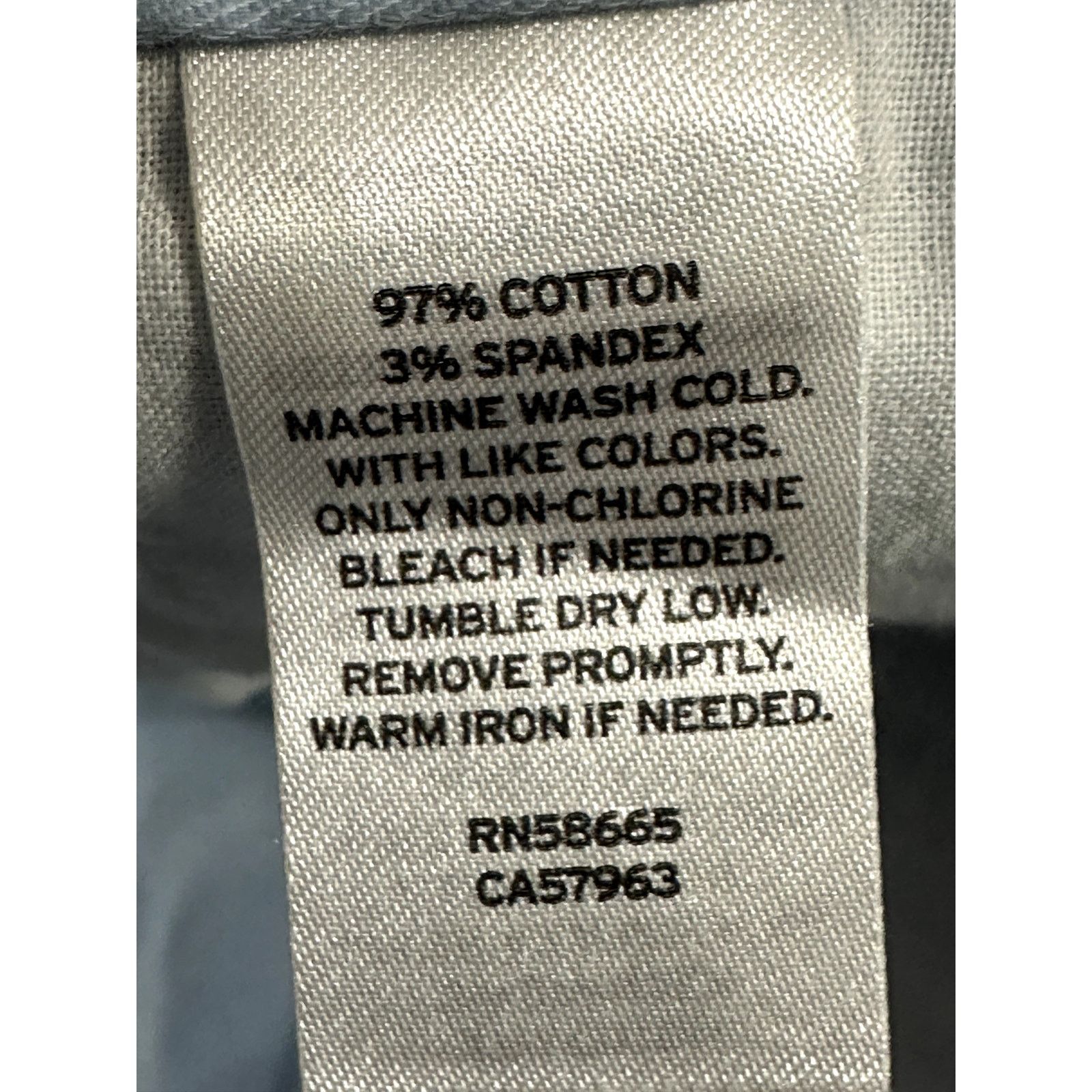 14th & Union 14th & Union Bermuda Shorts Flat Front Light Blue M 40W NWT Size US 40 / EU 56 - 10 Thumbnail