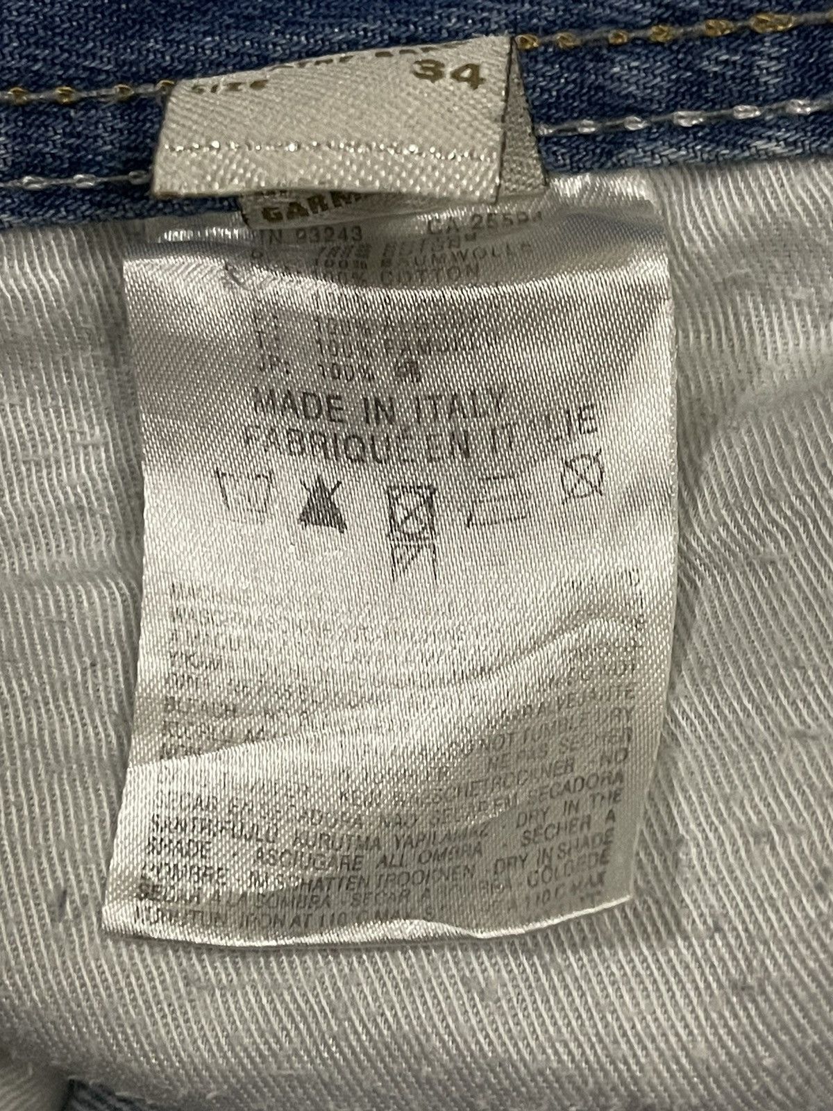 Diesel Vintage Diesel Industry Fade Wash Style Distress Loose Jeans Size US 34 / EU 50 - 11 Thumbnail