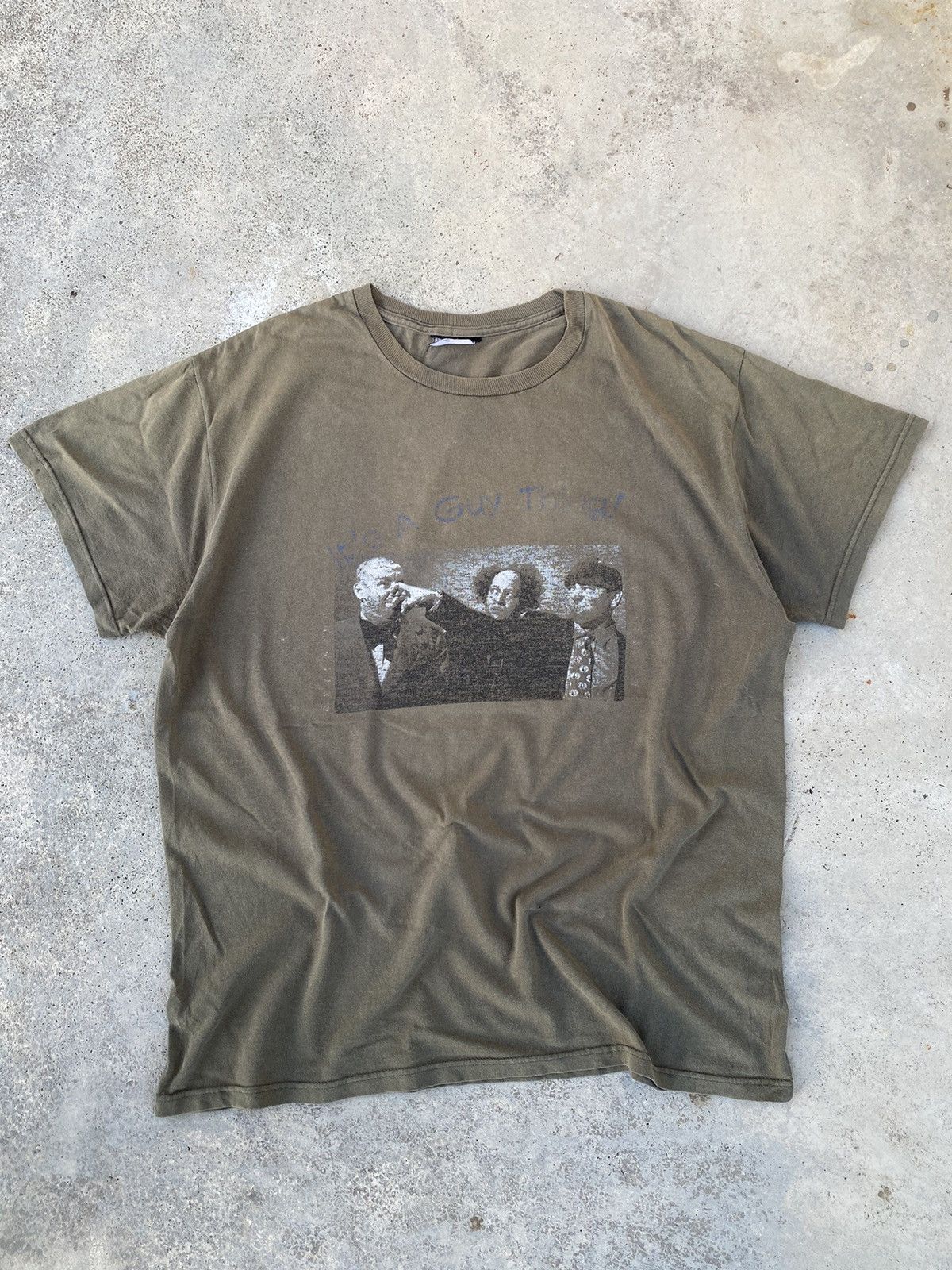 Vintage Vintage 90s The Three Stooges Faded Olive Green Size US L / EU 52-54 / 3 - 1 Thumbnail