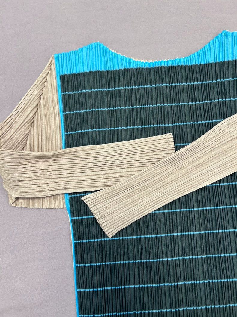 Issey Miyake Issey Miyake size:3 Two-tone pleated top Size XS / US 0-2 / IT 36-38 - 2 Thumbnail