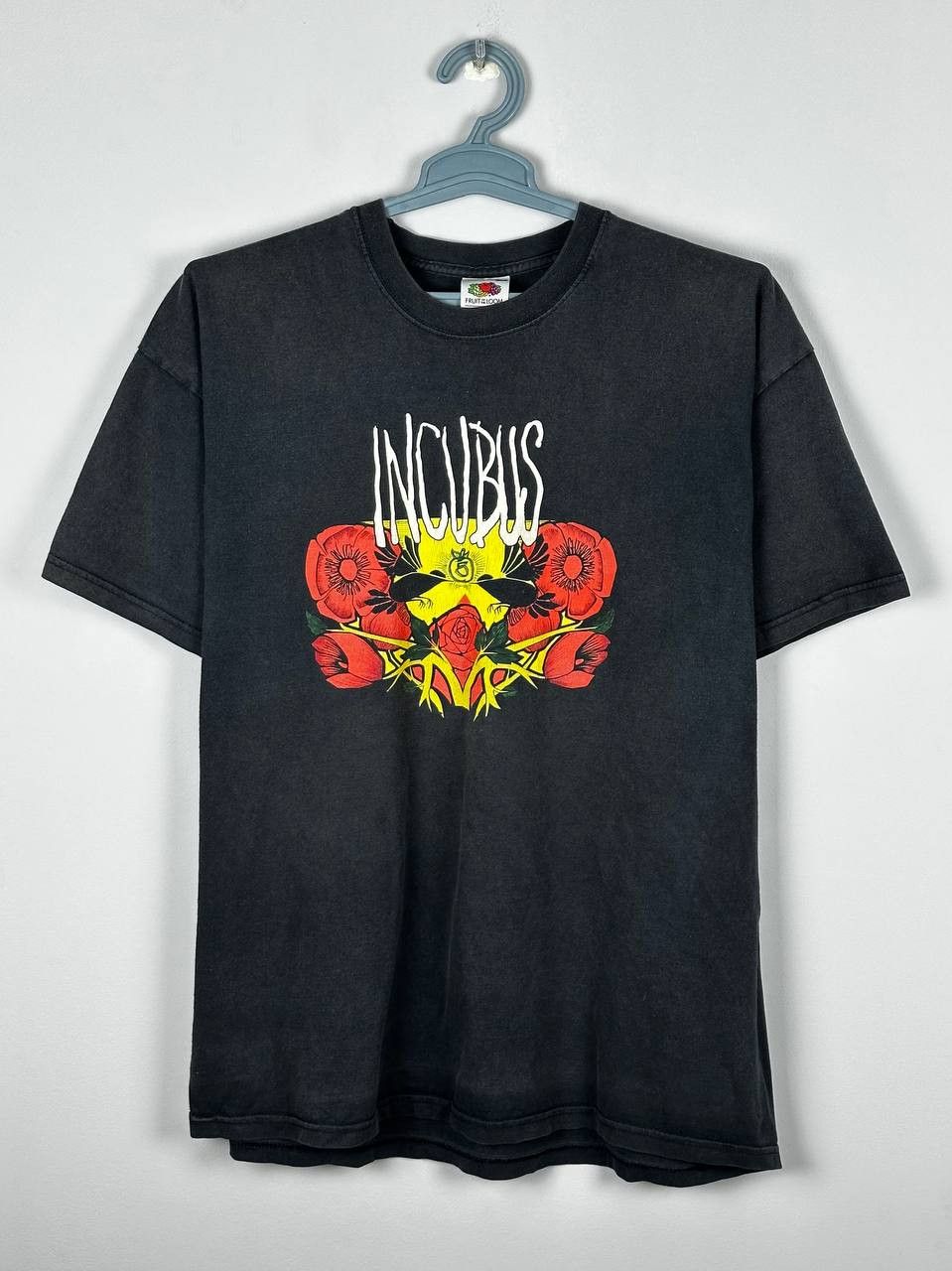 Band Tees Vintage 2004 Incubus A Crow Left Of The Murder tour t shirt Size US XL / EU 56 / 4 - 1 Thumbnail