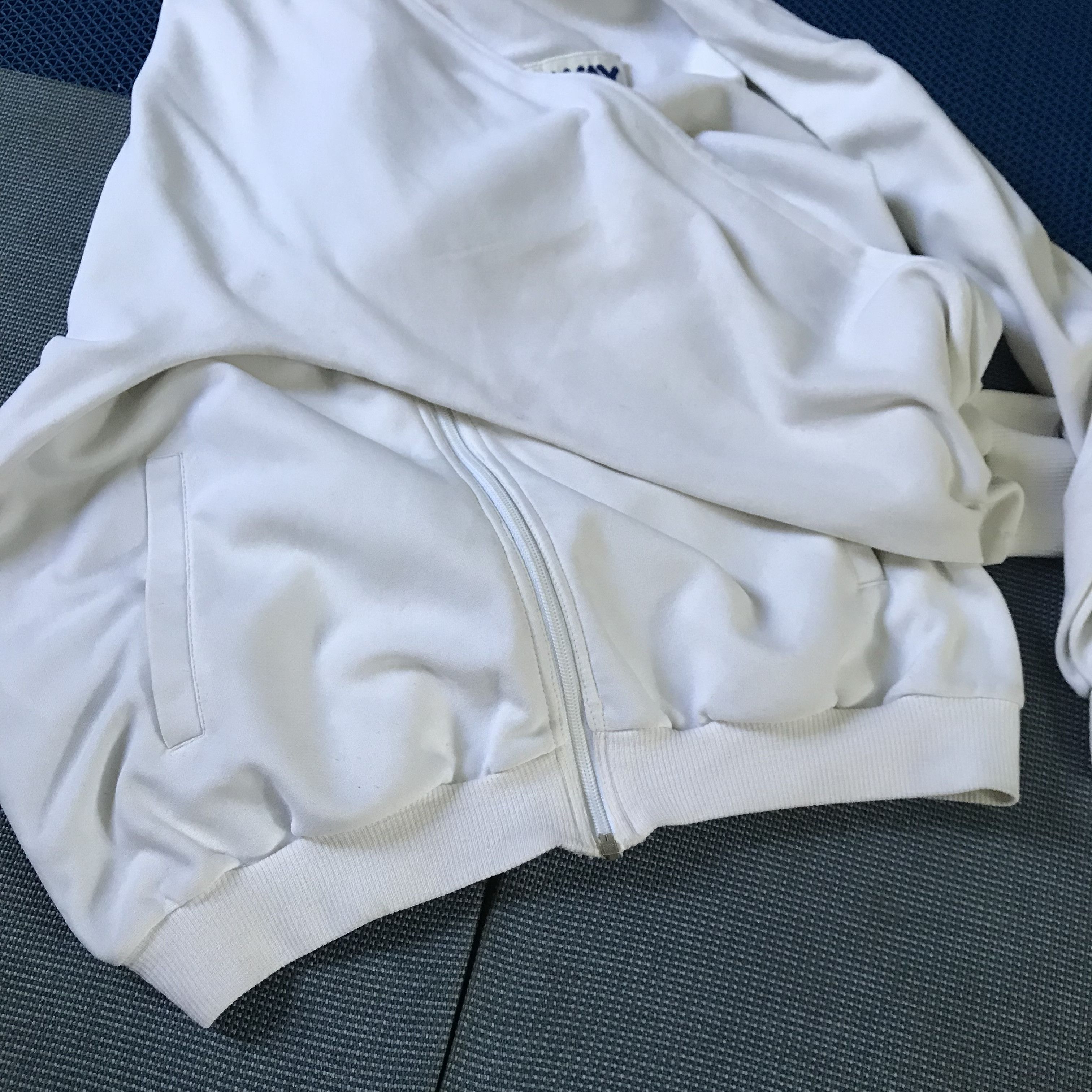 K-Way Vintage 80s Kway Casual Clobber All white tracktop jacket Size US L / EU 52-54 / 3 - 8 Thumbnail
