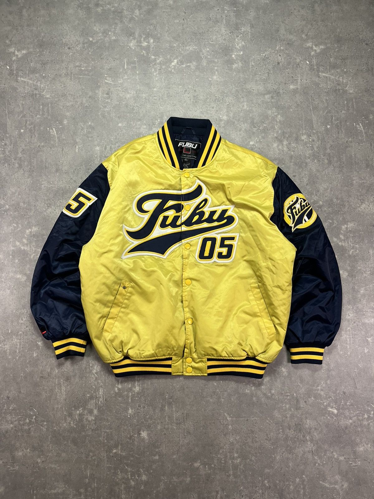 Fubu 90s Fubu Vintage Big Logo Made OG Bomber Jacket XL XXL Rare Size US XL / EU 56 / 4 - 7 Thumbnail
