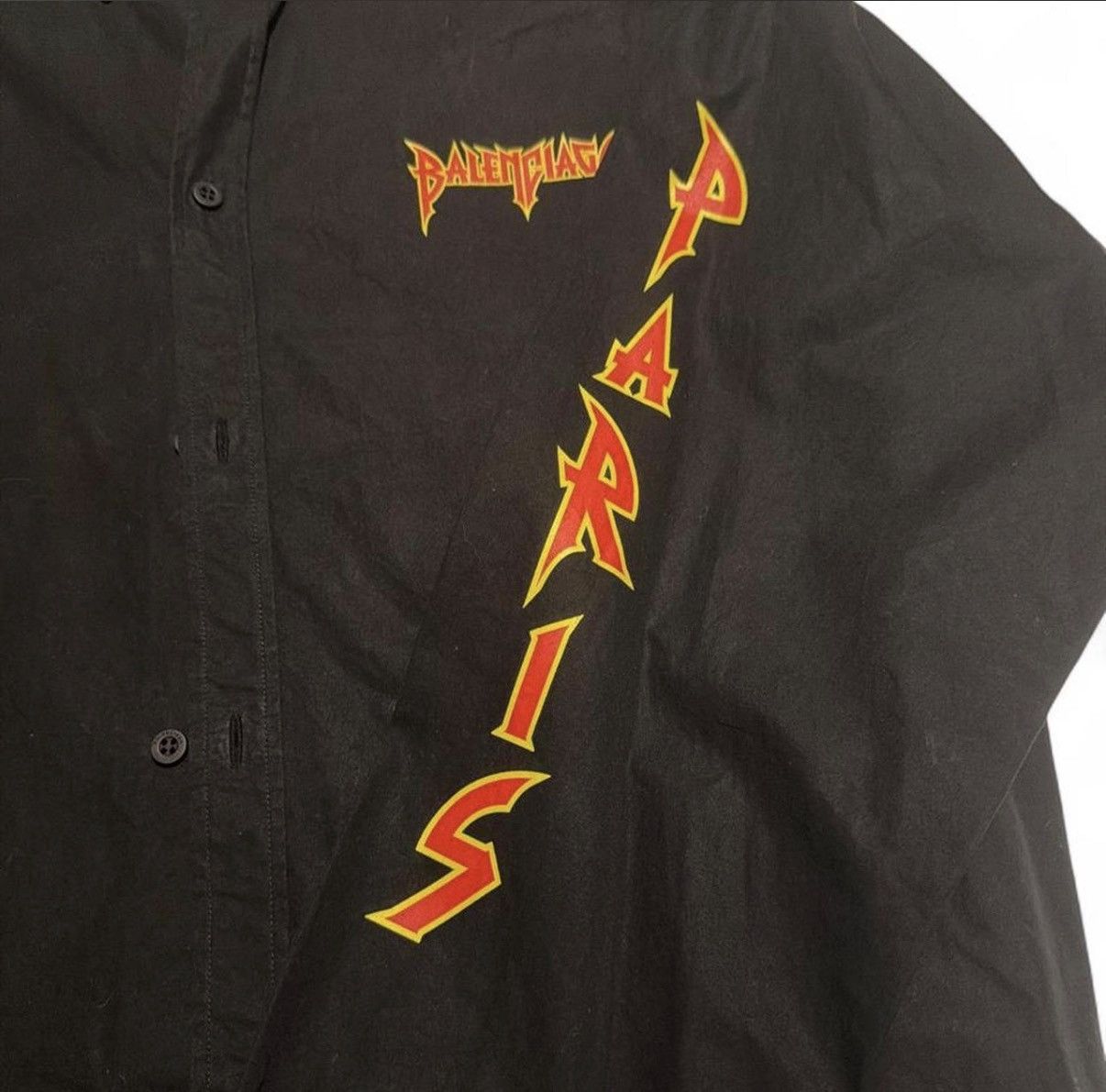 Balenciaga Balenciaga black heavy metal logo long sleeves button up Size US S / EU 44-46 / 1 - 5 Thumbnail