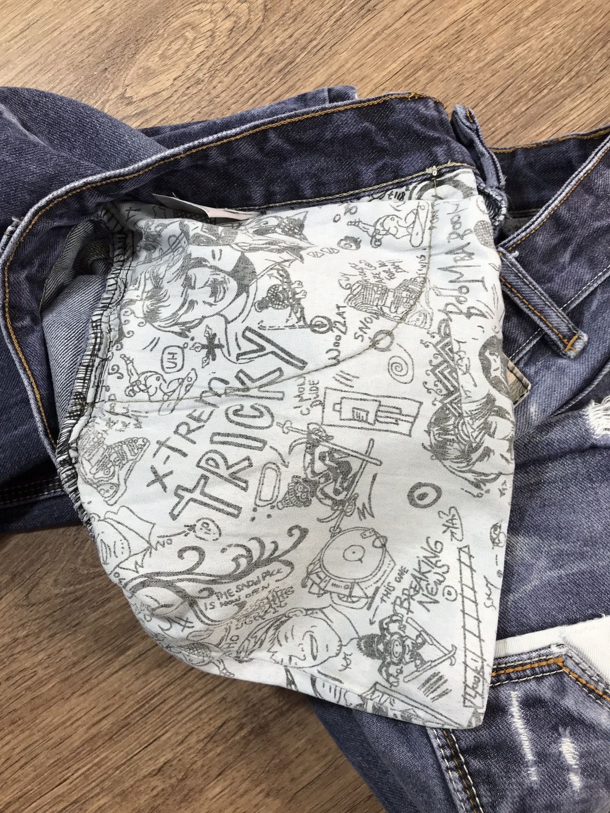 Japanese Brand × Vintage Vintage Distressed Denim Pants Dont Panic Size US 32 / EU 48 - 10 Thumbnail