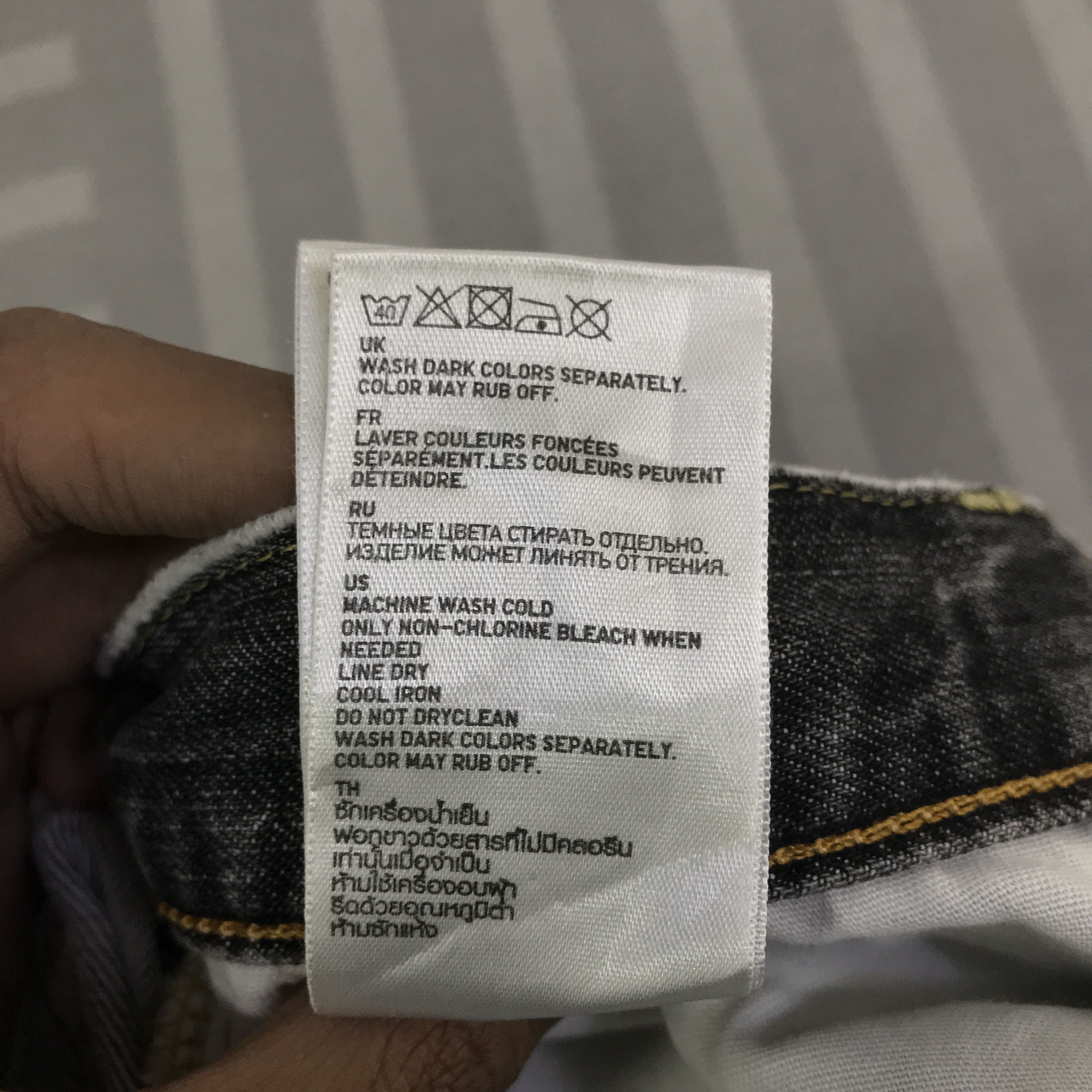 Japanese Brand 002 Vtg Uniqlo Black denim distressed Jeans pants K130B23 Size US 33 - 19 Thumbnail