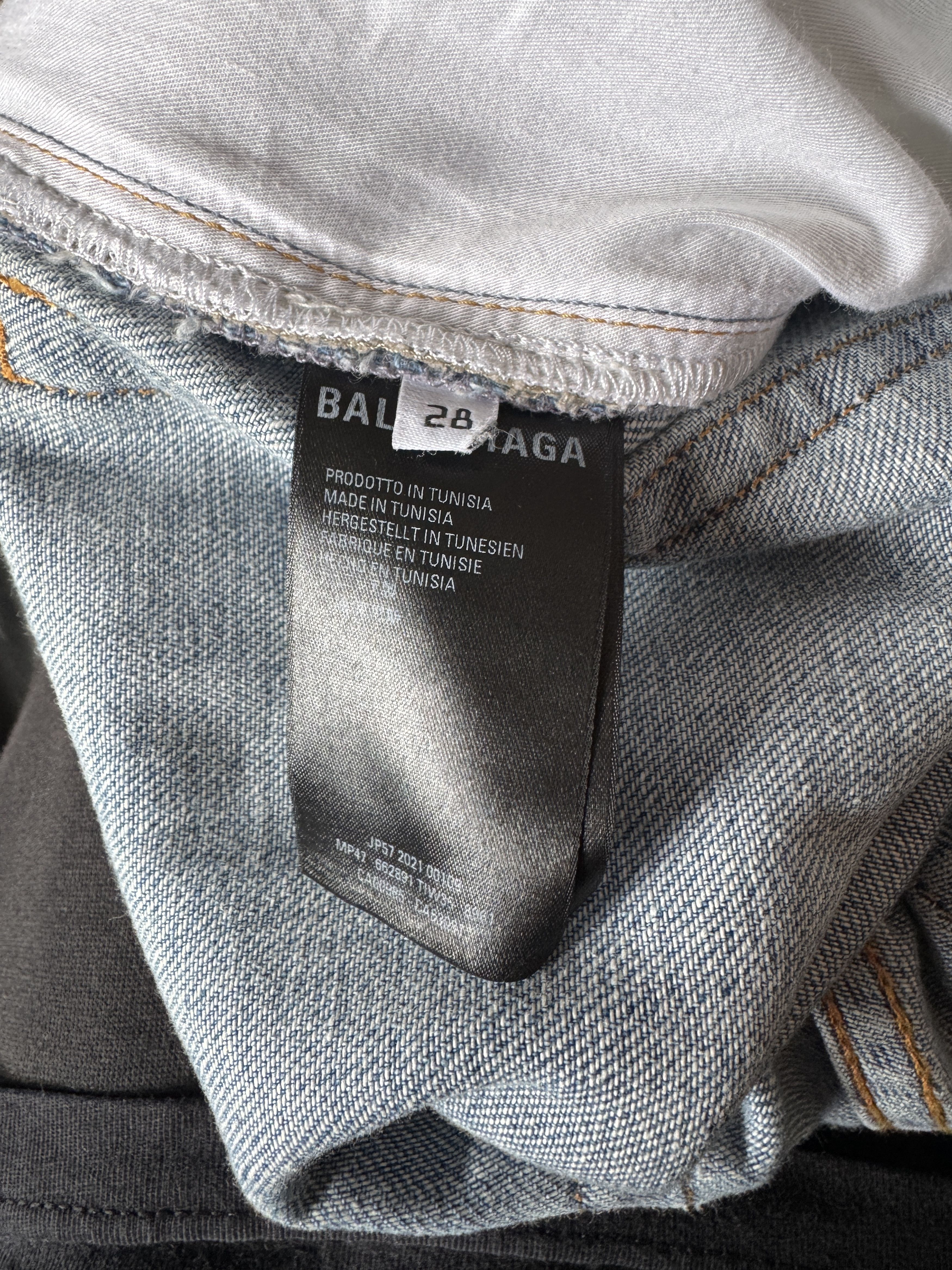Balenciaga FW21 Afterworld Hybrid Panel Distressed Denim Size US 28 / EU 44 - 12 Thumbnail