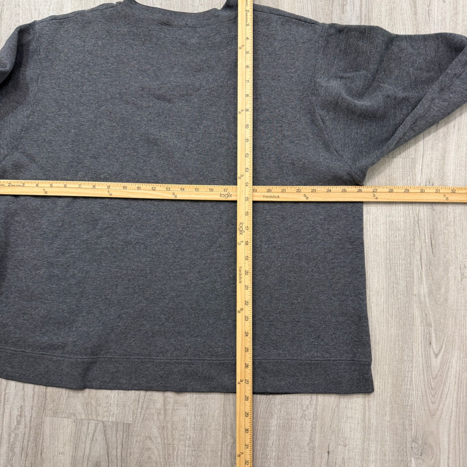 Vintage Vintage Disney Winnie The Pooh Sweatshirt Women's 2XL Gray Size XXL / US 16-18 / IT 52-54 - 6 Thumbnail