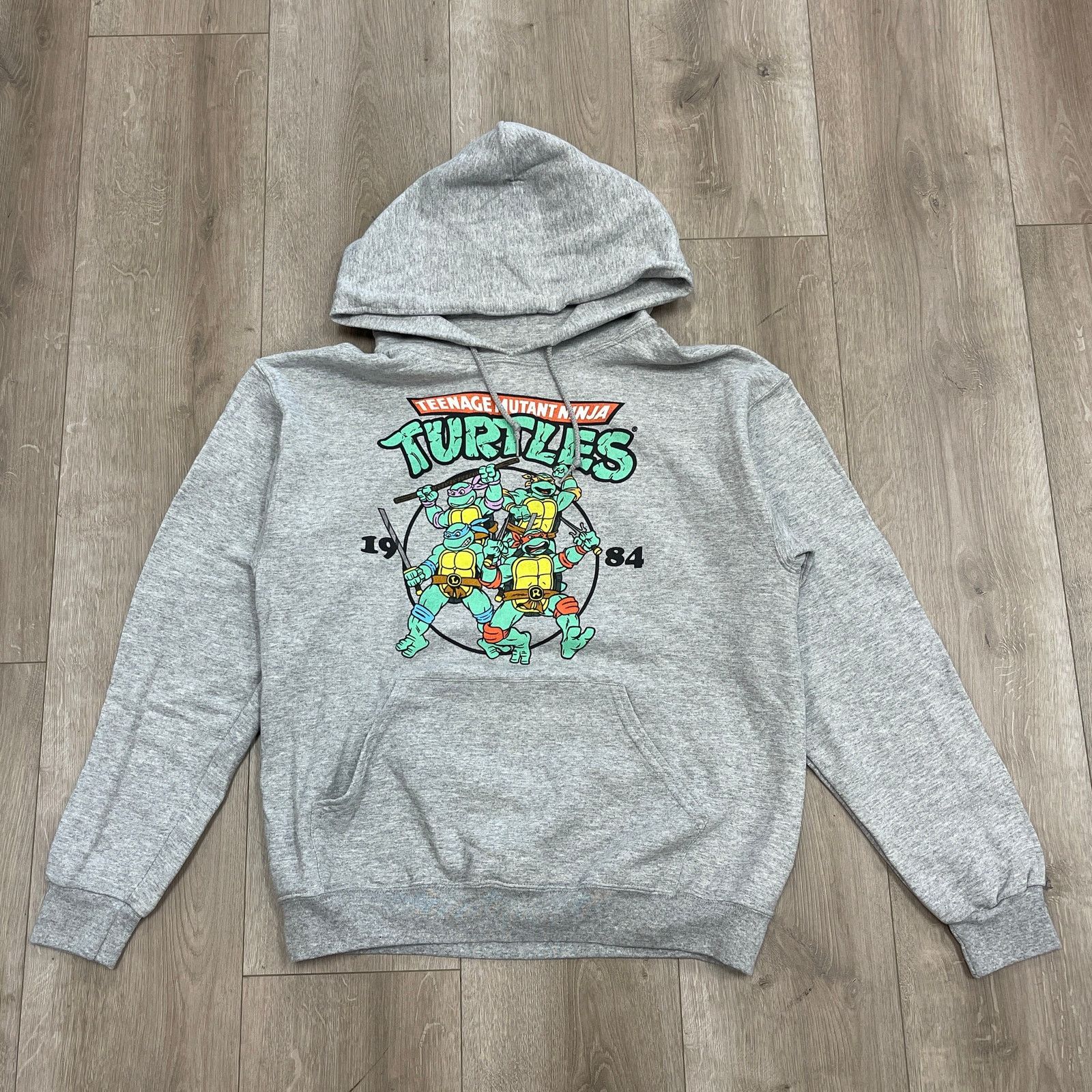 Nickelodeon Teenage Mutant Ninja Turtles TMNT “1984” Gray Hoodie size M Size US M / EU 48-50 / 2 - 1 Thumbnail