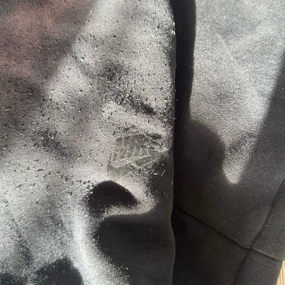 Nike mens nike black sweatpants Size US 32 / EU 48 - 2 Thumbnail