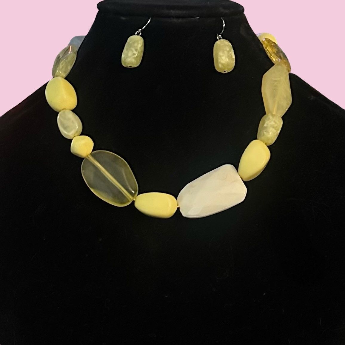 Other Isis chunky yellow bead necklace and earrings set Size ONE SIZE - 1 Thumbnail