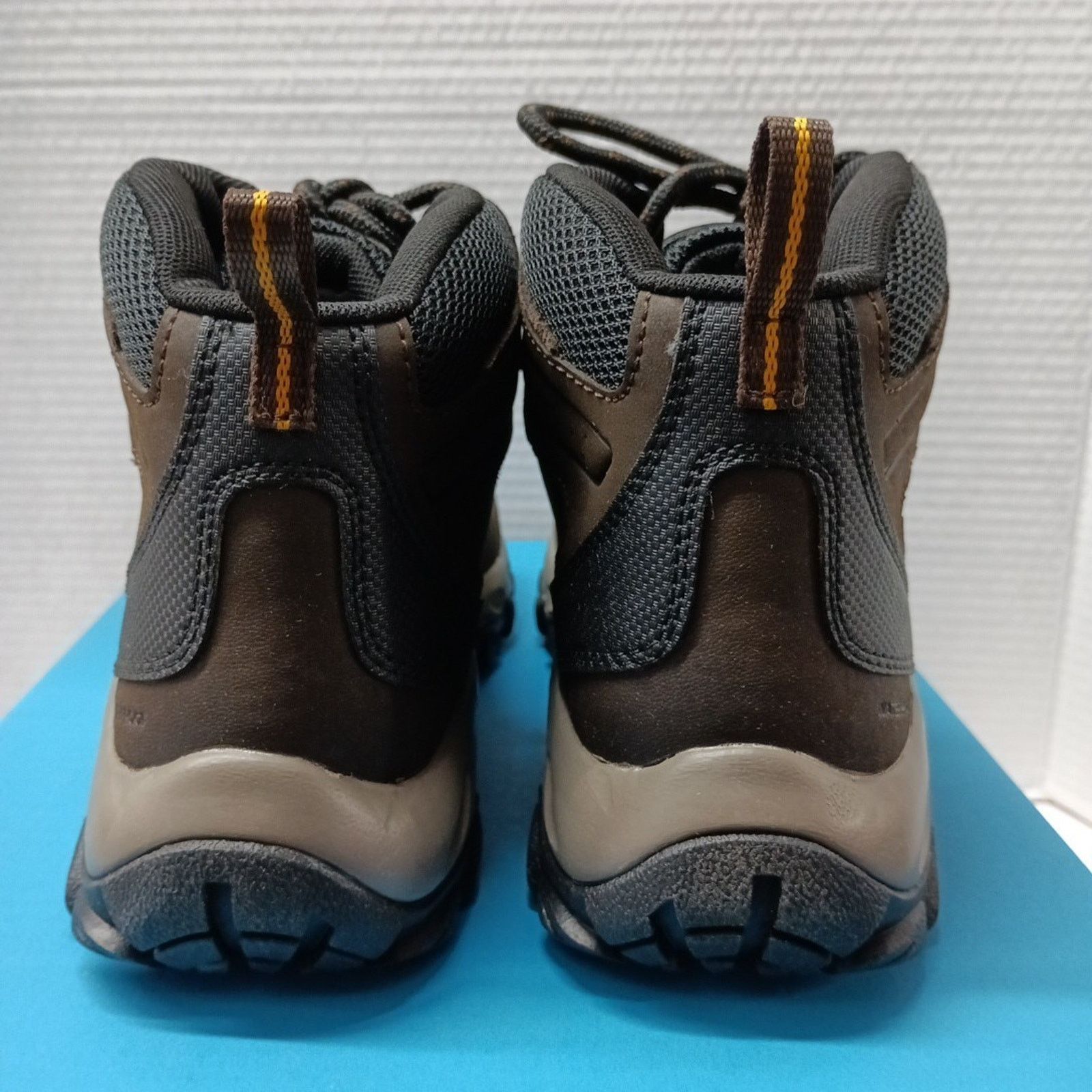 Columbia Columbia Newton Ridge Plus II Waterproof Boots Men's Size 7 Size US 7 / EU 40 - 5 Thumbnail