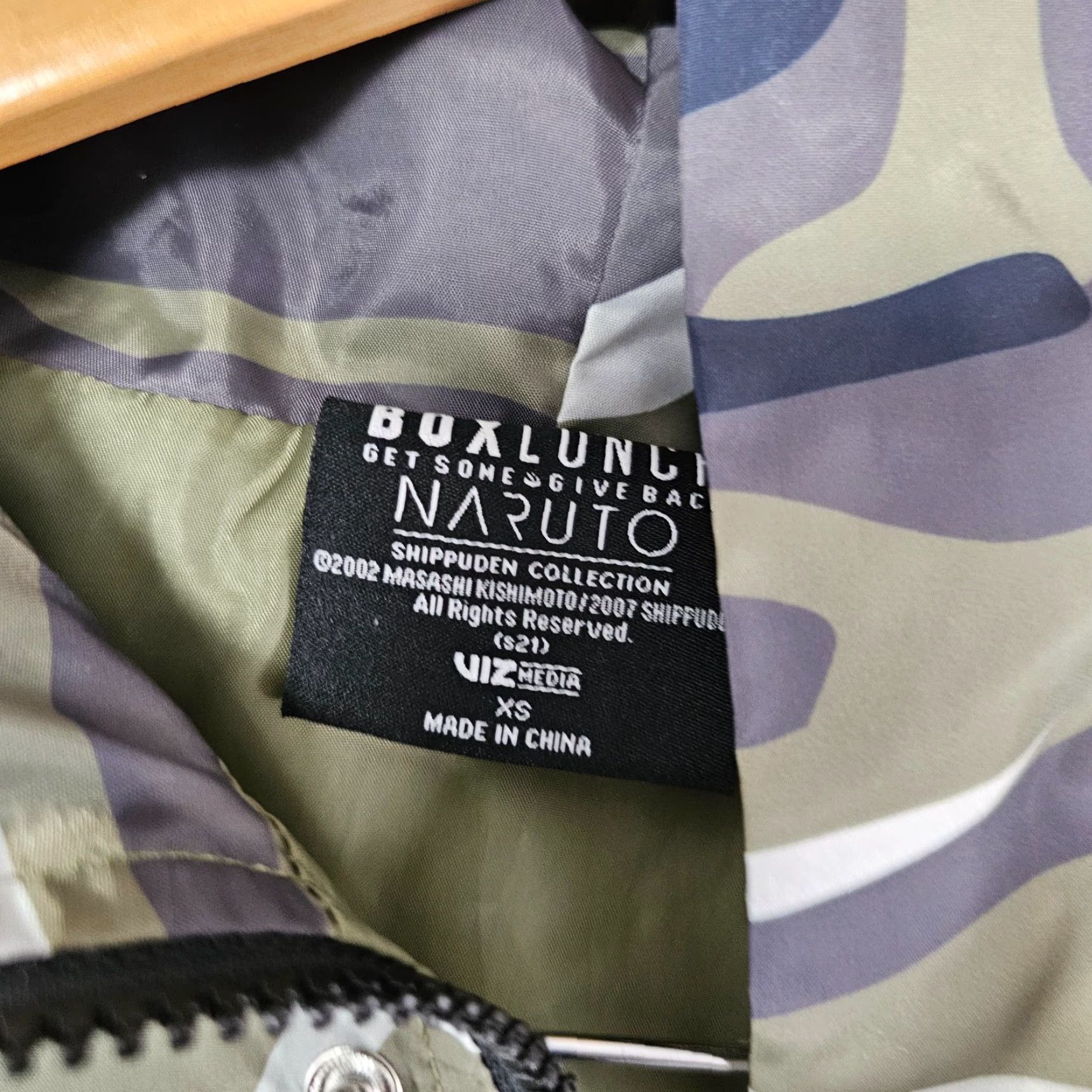 Vintage VINTAGE Box Lunch Kakashi Anbu Black Ops Naruto Windbreaker Jacket XS Camouflage Green Unisex Adults Jacket Mens Womens Size US XS / EU 42 / 0 - 3 Thumbnail