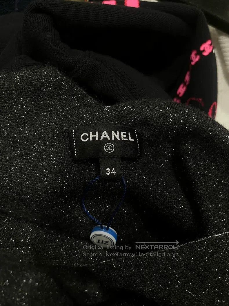 Chanel Chanel 23B black and gray large V-neck dress Size XXS / US 00 / IT 34 - 3 Thumbnail