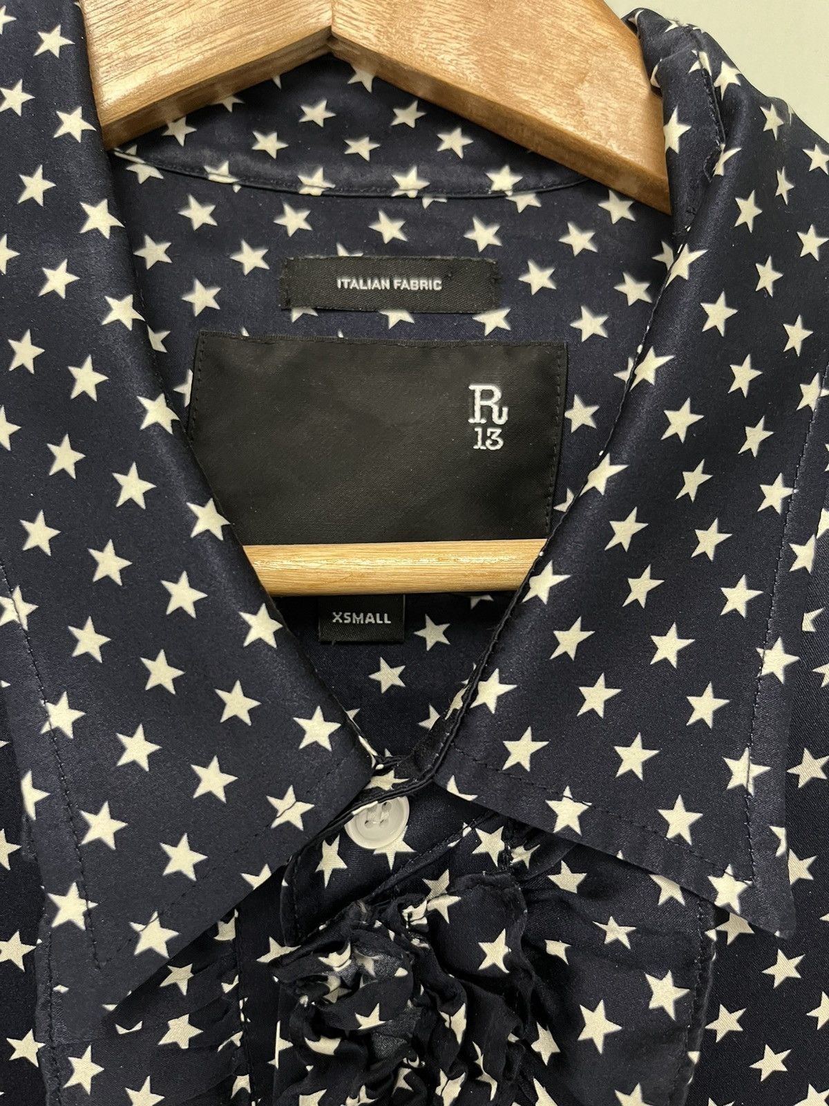 R13 Drop Neck Tuxedo Shirt in Navy Star Blue. XS Size XS / US 0-2 / IT 36-38 - 5 Thumbnail