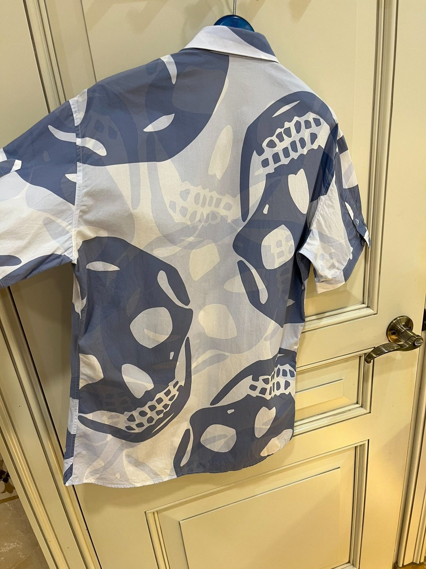 Alexander McQueen Alexander McQueen Skull Print Short Sleeve Shirt Size US S / EU 44-46 / 1 - 4 Thumbnail