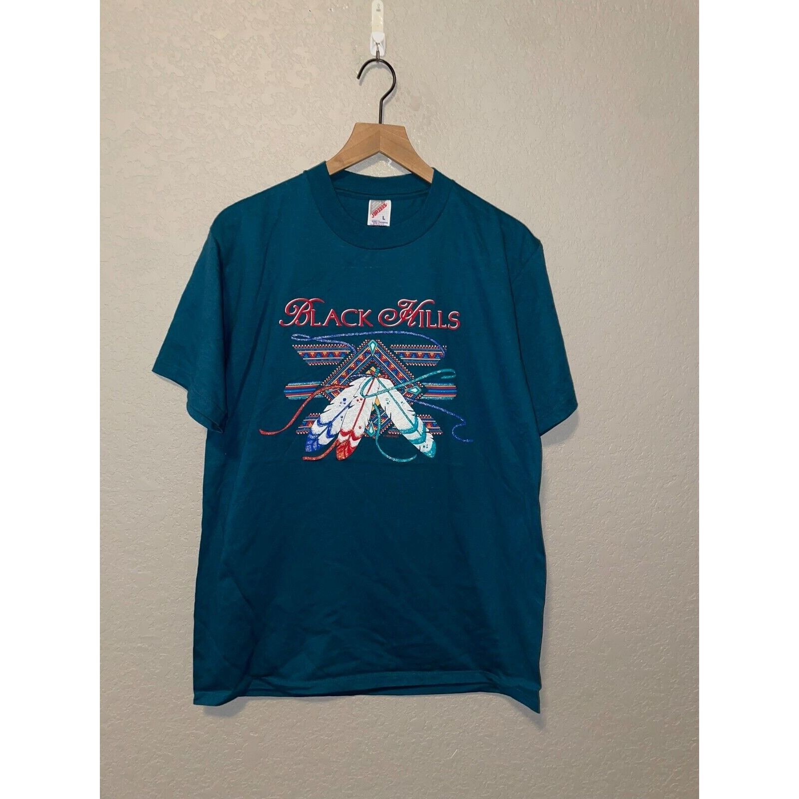 Jerzees 90s Vintage Black Hills Feather Native American Shirt VTG L Size US L / EU 52-54 / 3 - 1 Thumbnail
