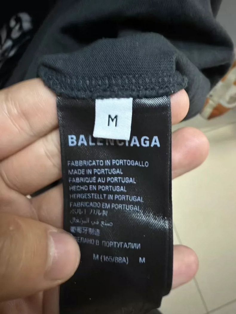 Balenciaga Balenciaga Black Faded Burn Coke Short Sleeve Size US M / EU 48-50 / 2 - 4 Thumbnail
